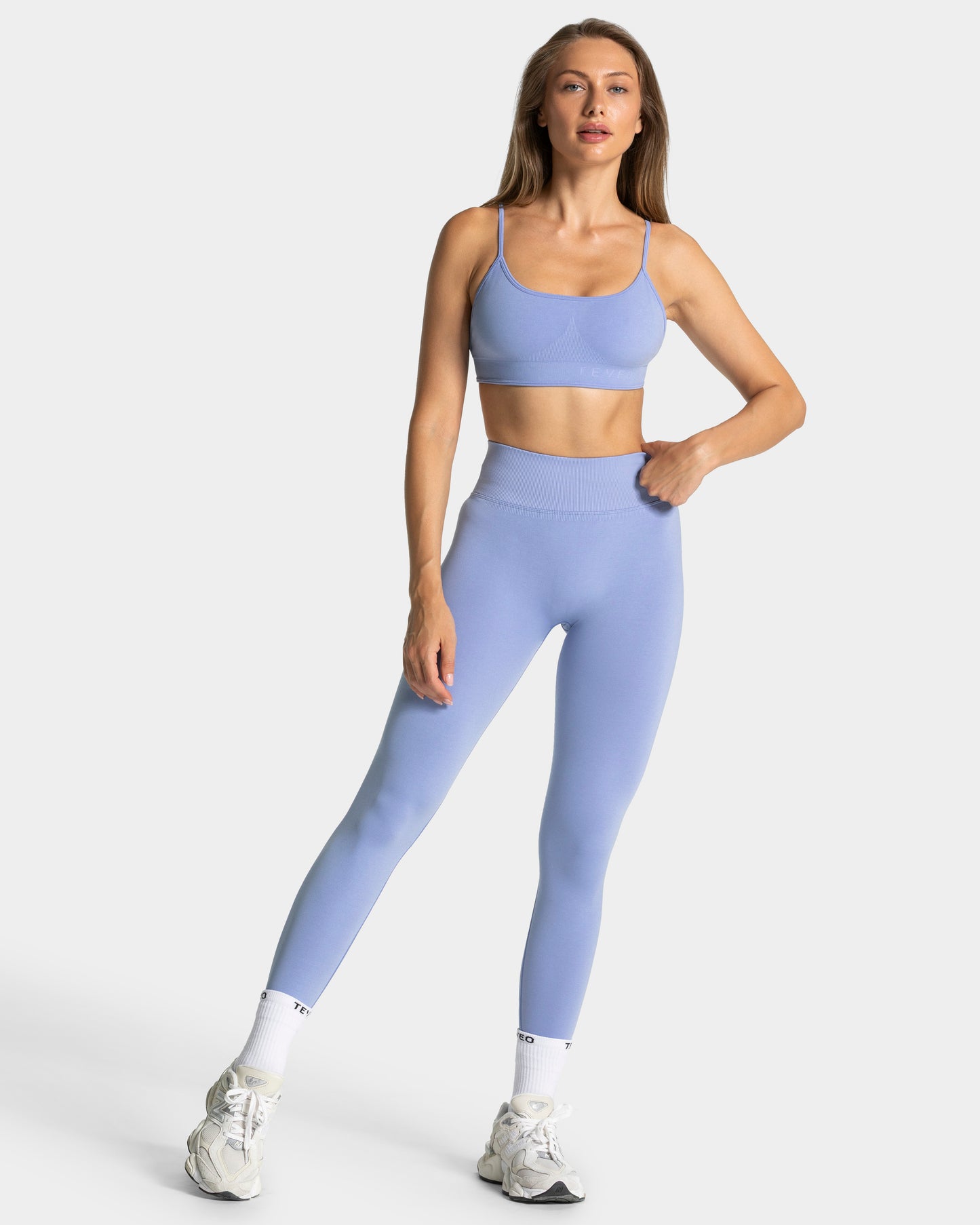Femme Backless Bra ‘Frozen’