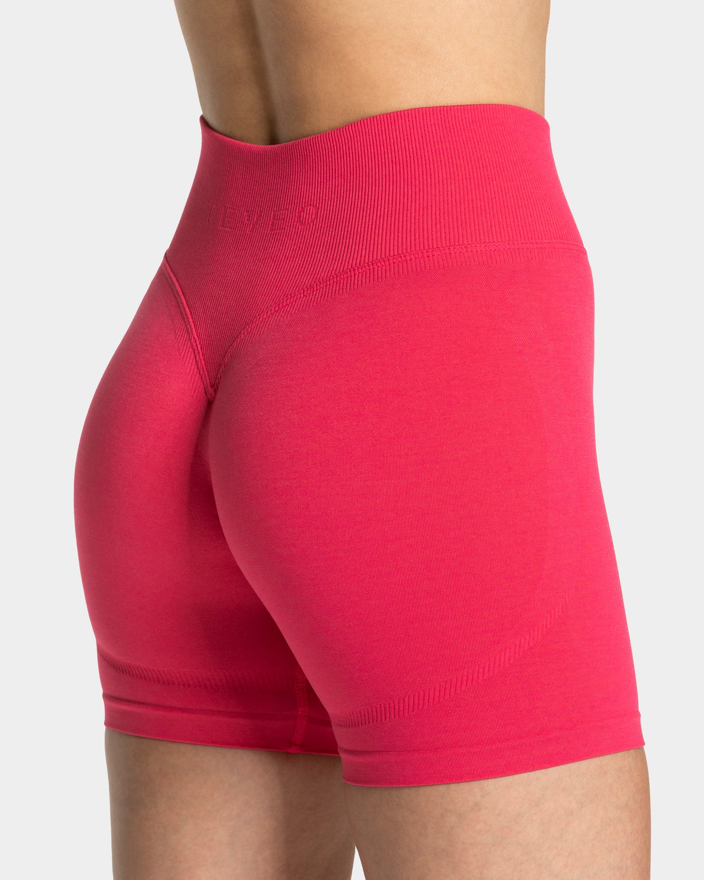 Femme Sculpt Scrunch Shorts ‘Berry’