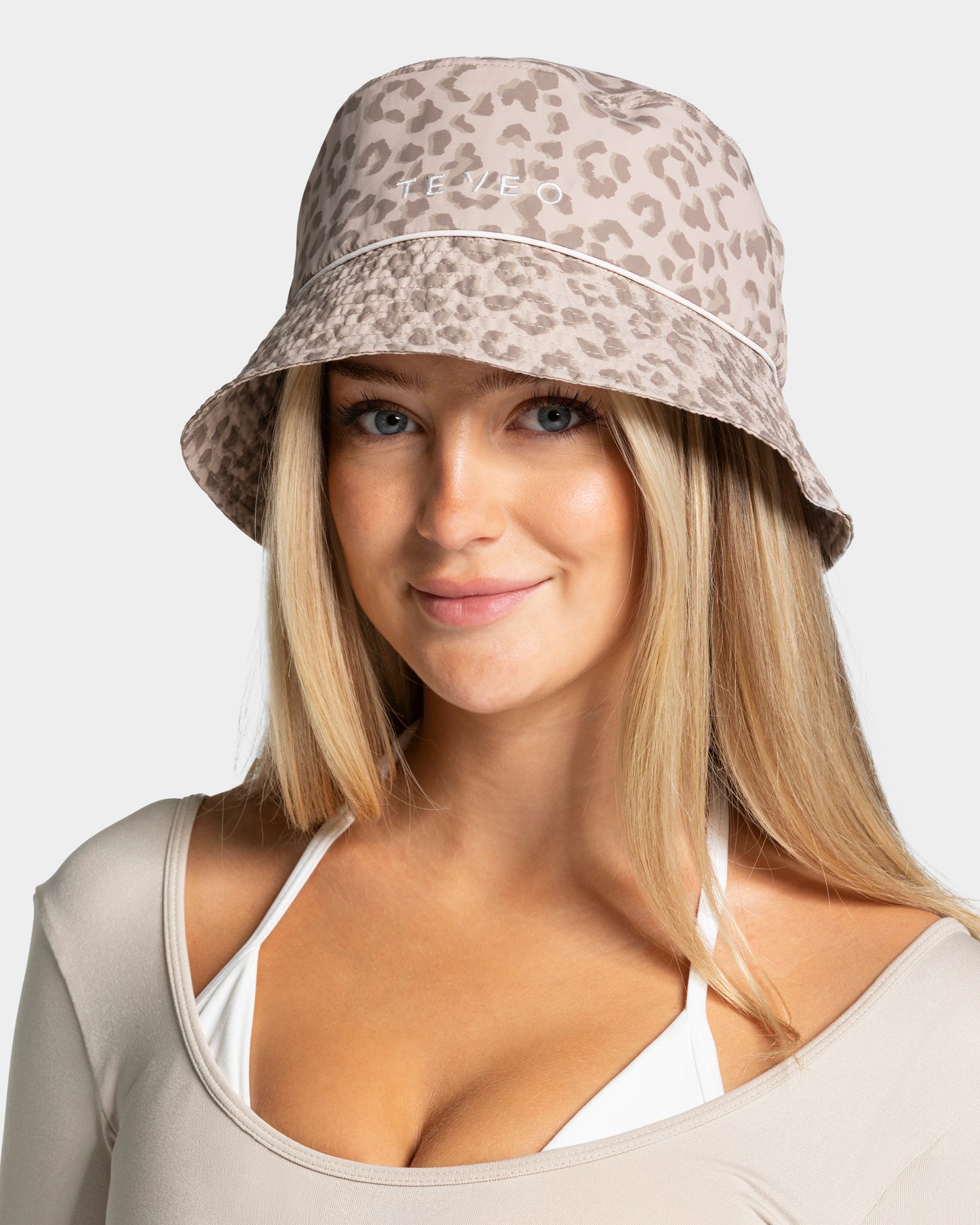 Ignite Bucket Hat ‘Leopard Print’
