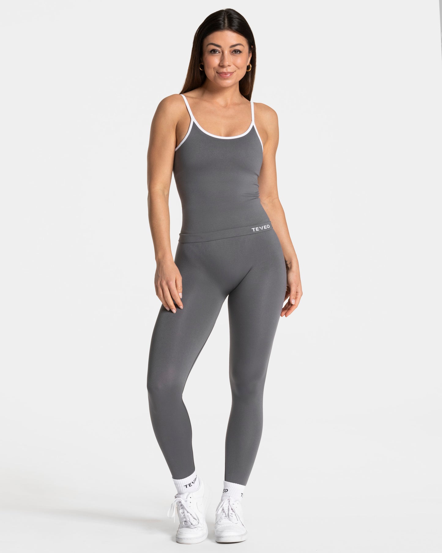 Contrastline Cami Top ‘Graphite’
