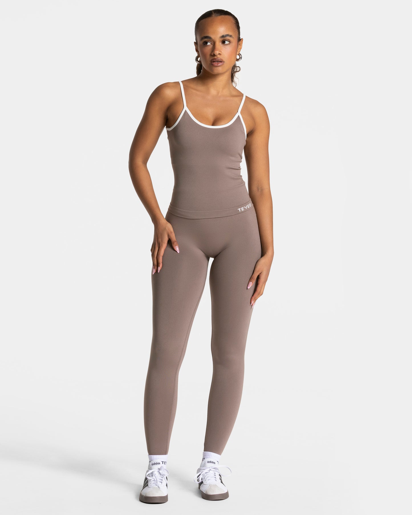 Contrastline Cami Top ‘Mocha’
