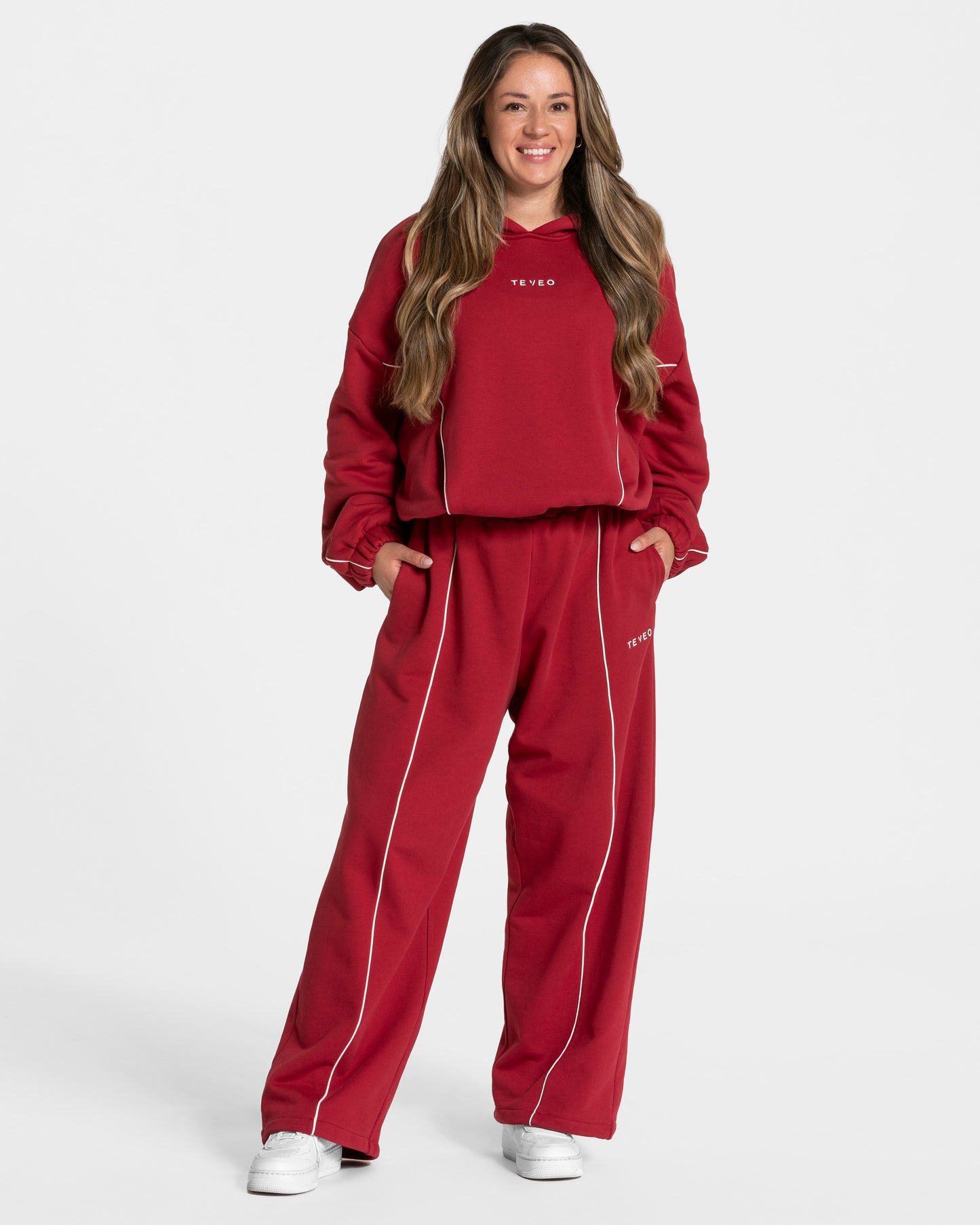 Contrastline Hooded Sweater ‘Cherry’