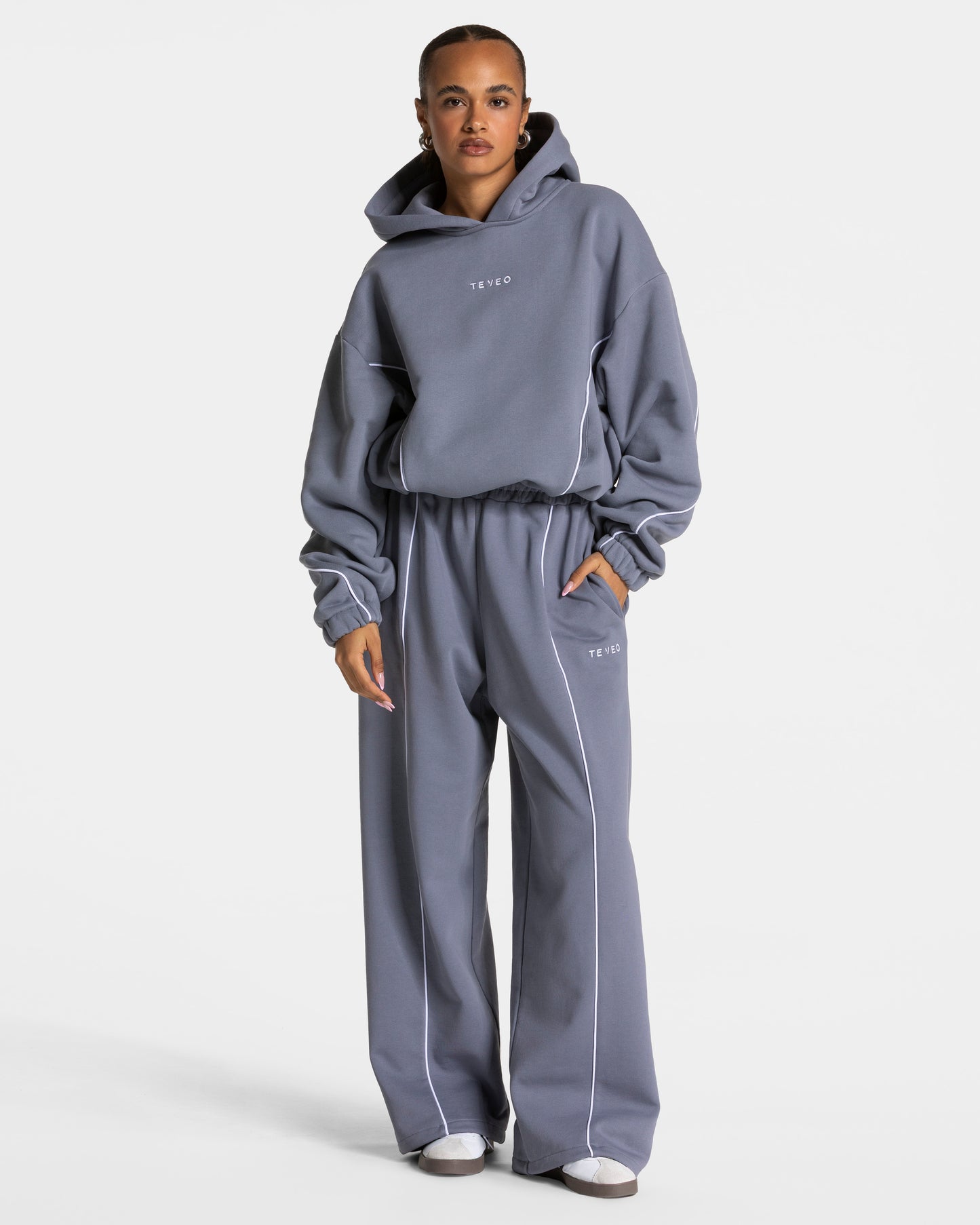 Sweat à capuche Contrastline « argenté »