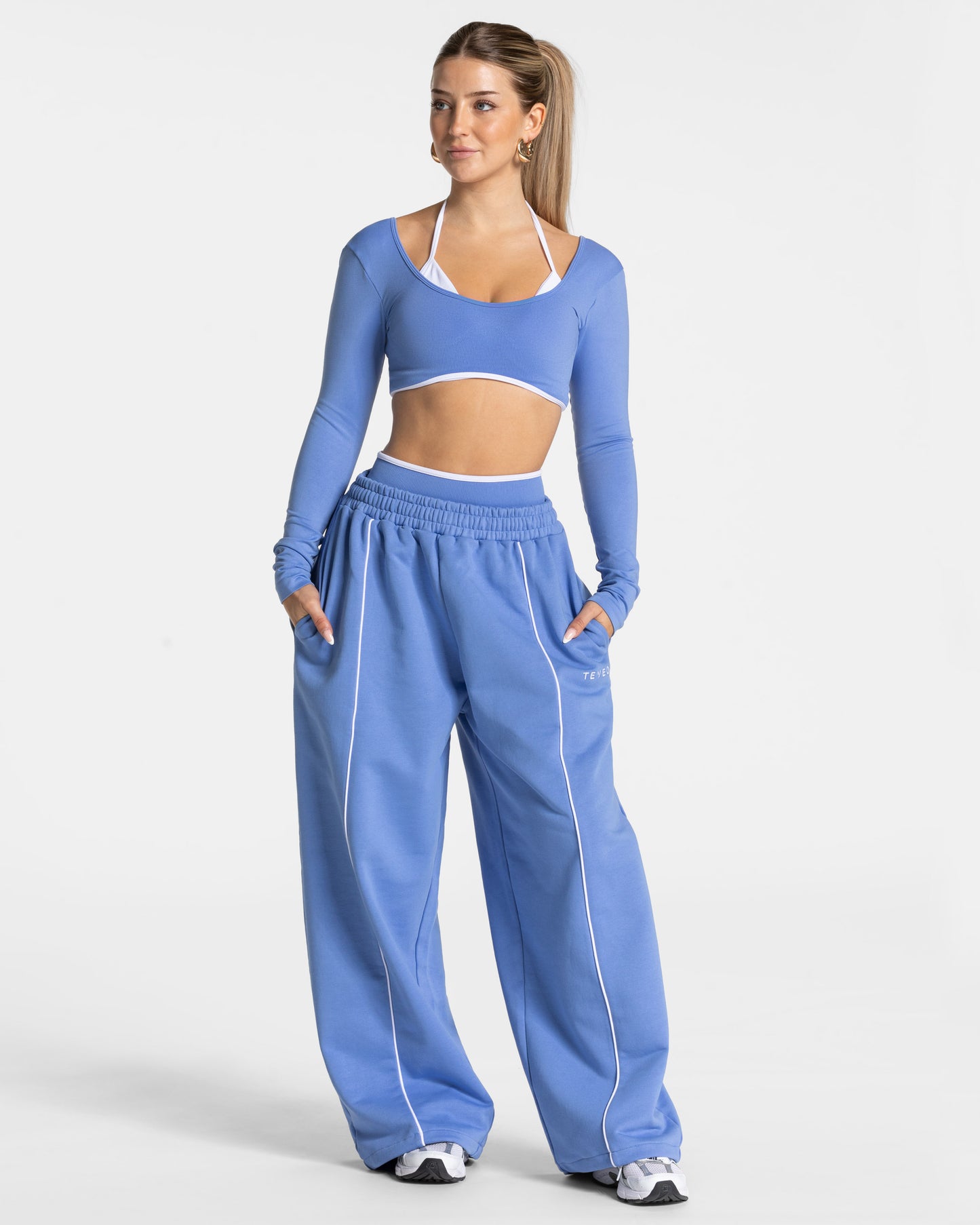 Contrastline Wide Leg Joggers ‘Azure’