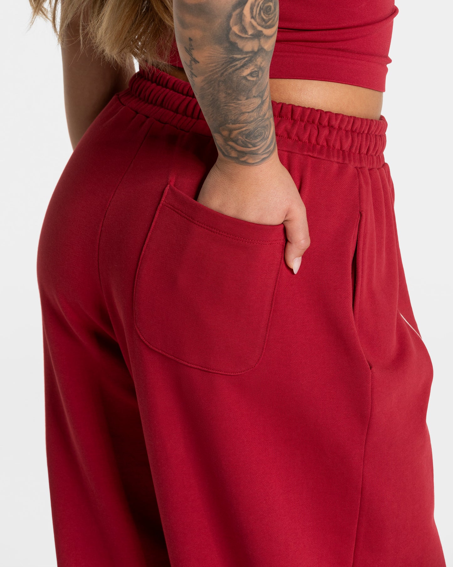 Contrastline Wide Leg Joggers ‘Cherry’
