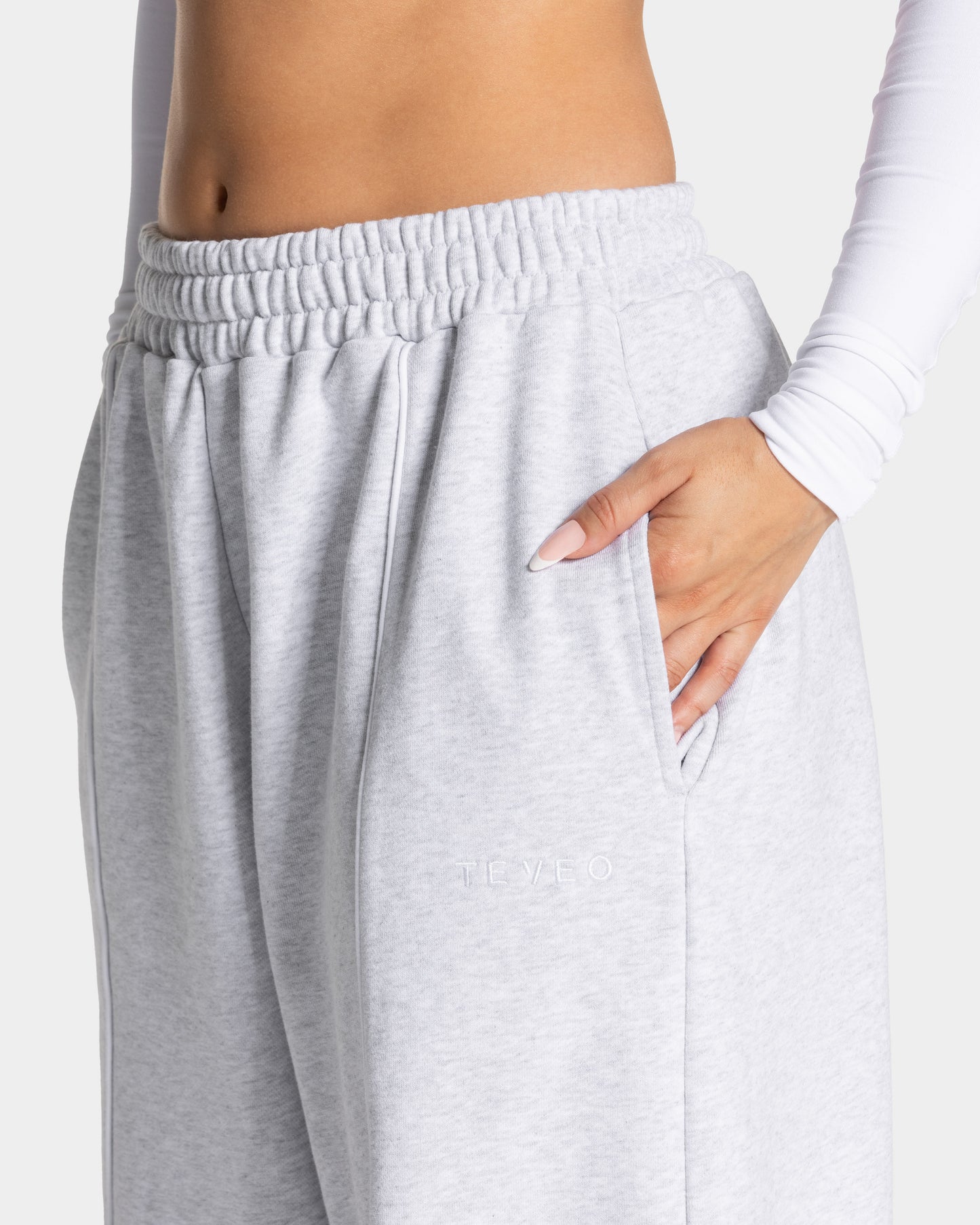 Contrastline Wide Leg Joggers ‘White Marl’