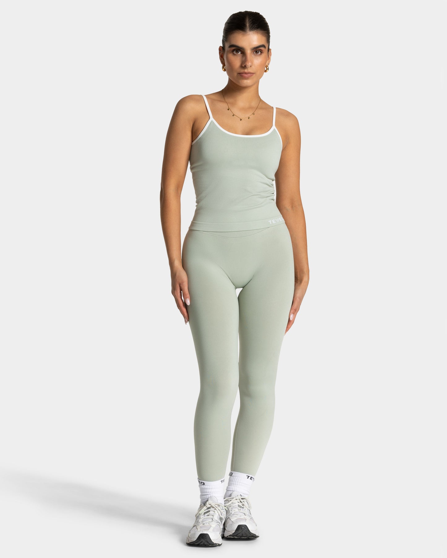 Contrastline Cami Top ‘Pistachio’