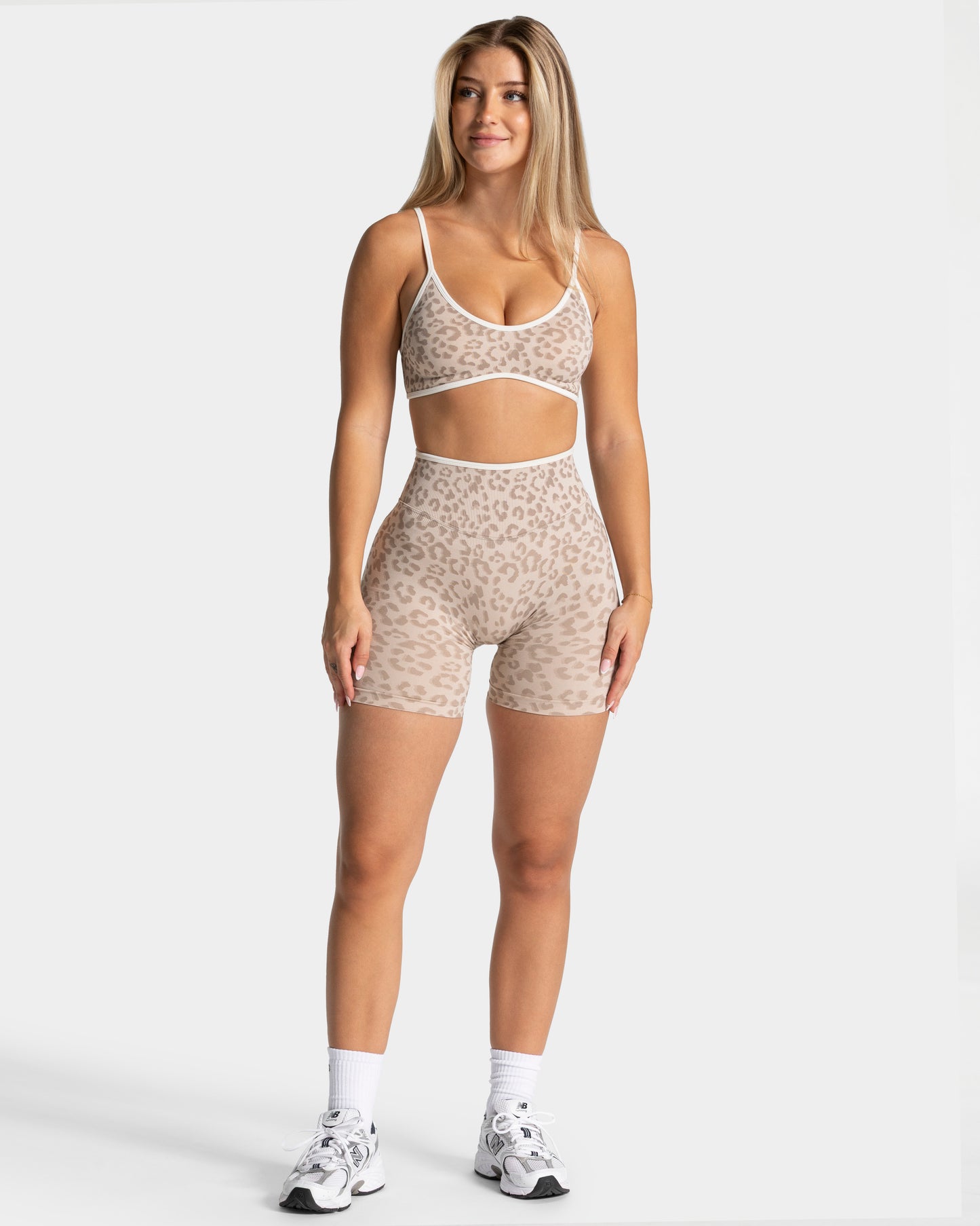 Contrastline Sculpt Scrunch Shorts ‘Leopard Print’