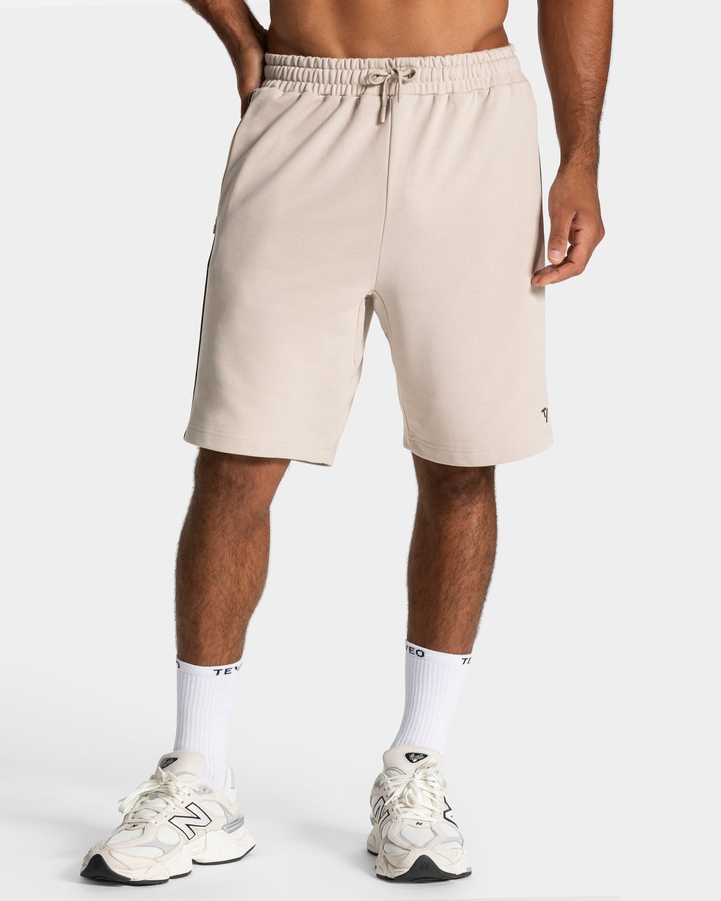Contrastline Shorts ‘Cream’