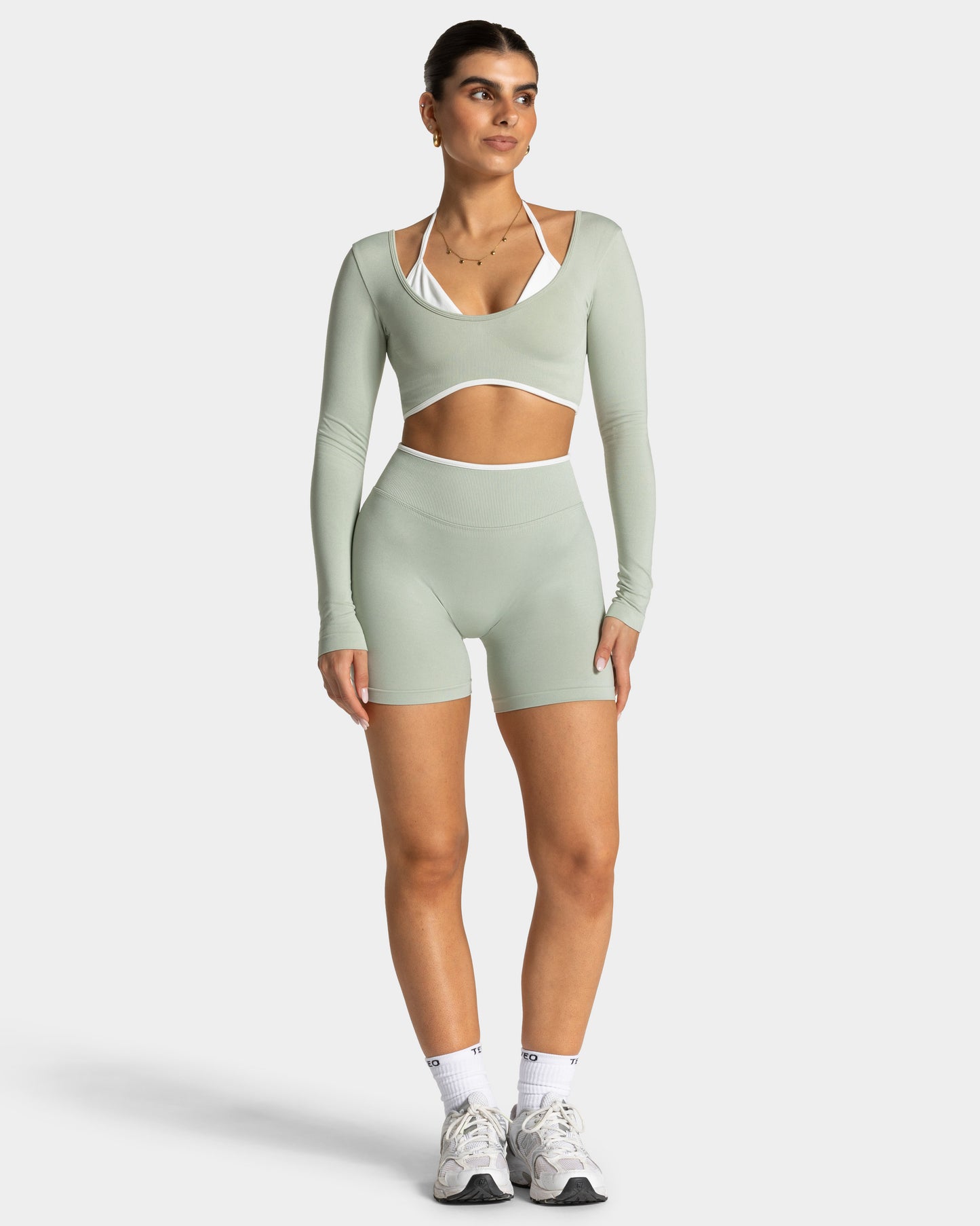 Contrastline Sculpt Scrunch Shorts ‘Pistachio’