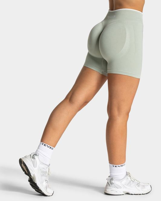 Contrastline Sculpt Scrunch Shorts "Pistachio"