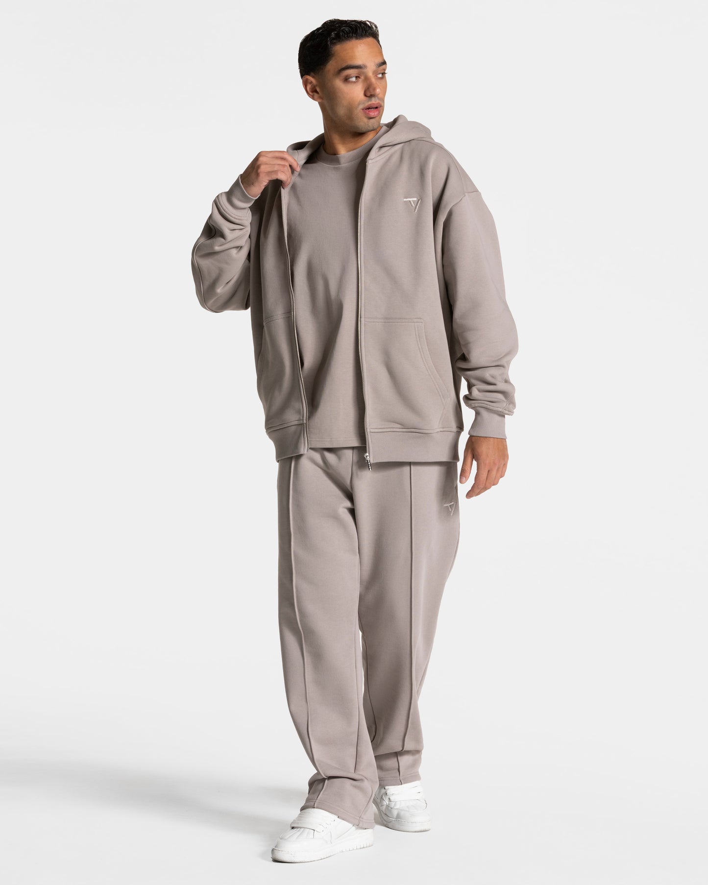 Contrastline Straight Leg Joggers ‘Stone’