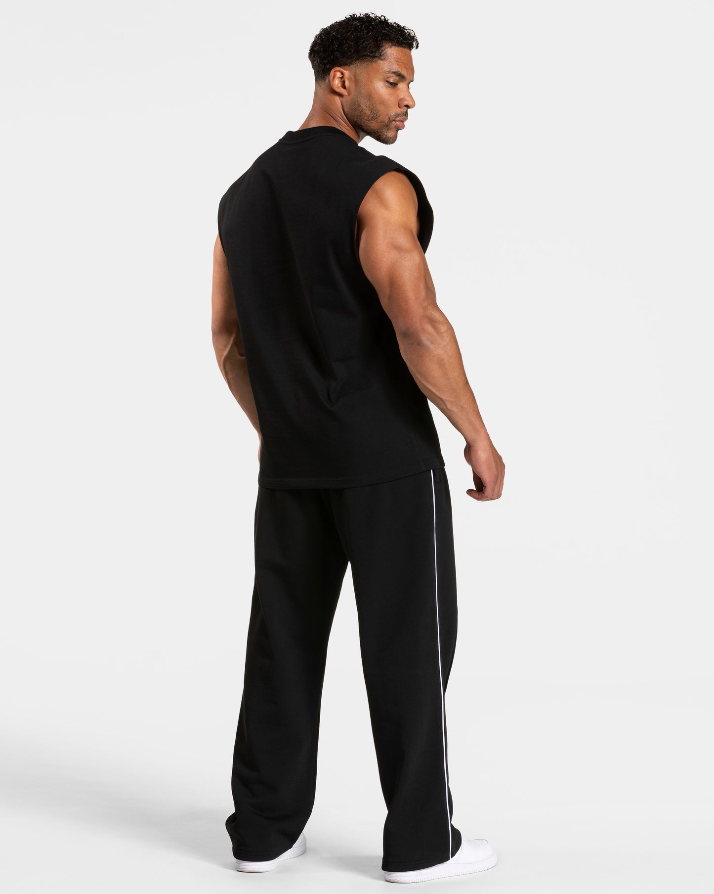 Contrastline Straight Leg Joggers ‘Black – White’