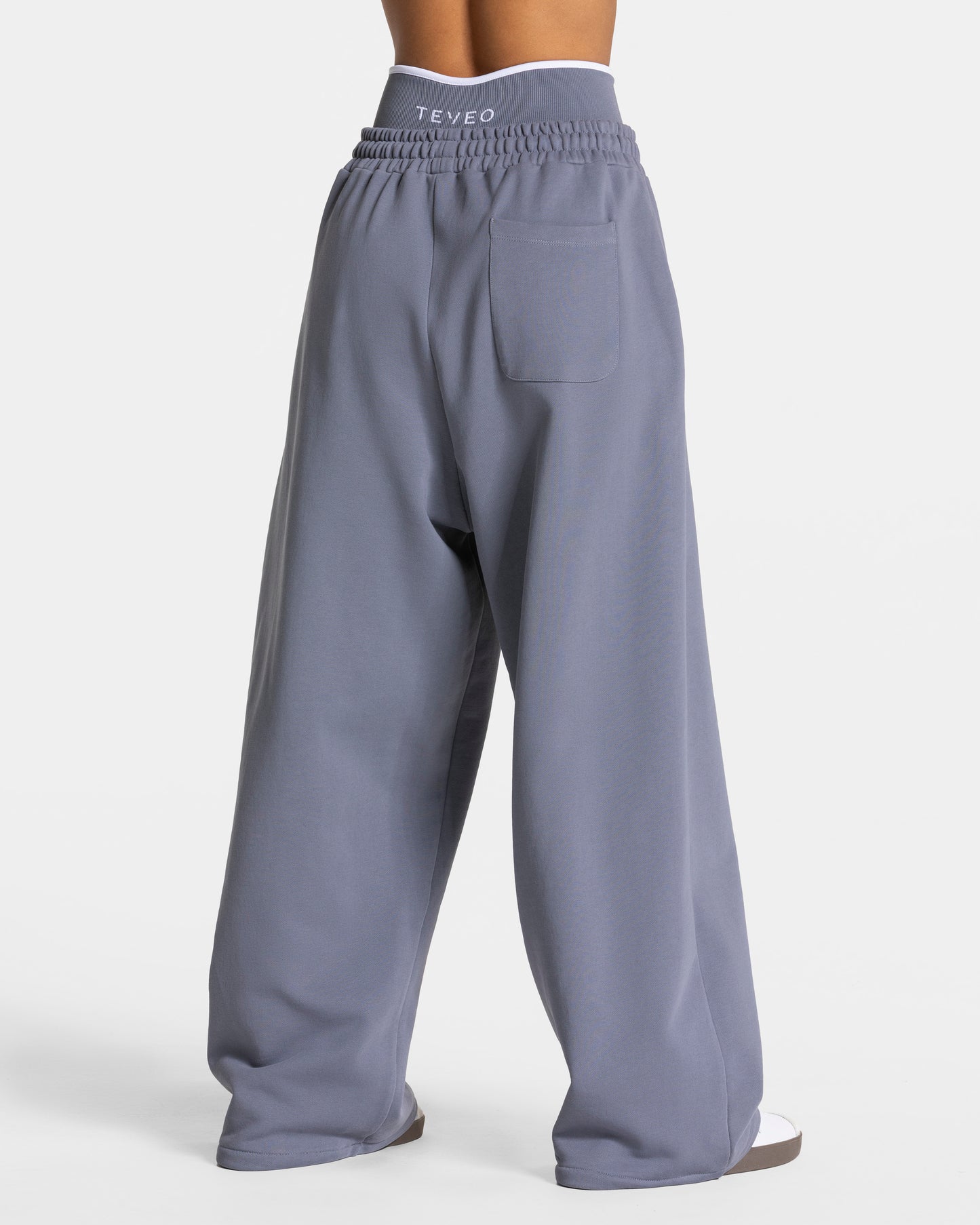 Pantalón jogger Contrastline Wide Leg «gris hielo»