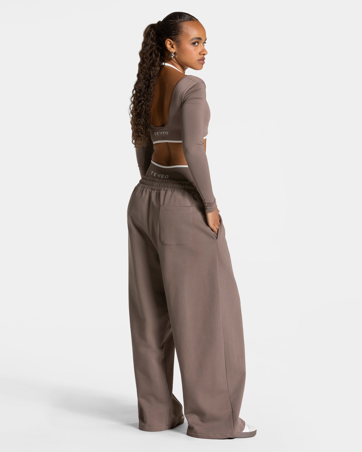 Contrastline Wide Leg Joggers ‘Mocha’