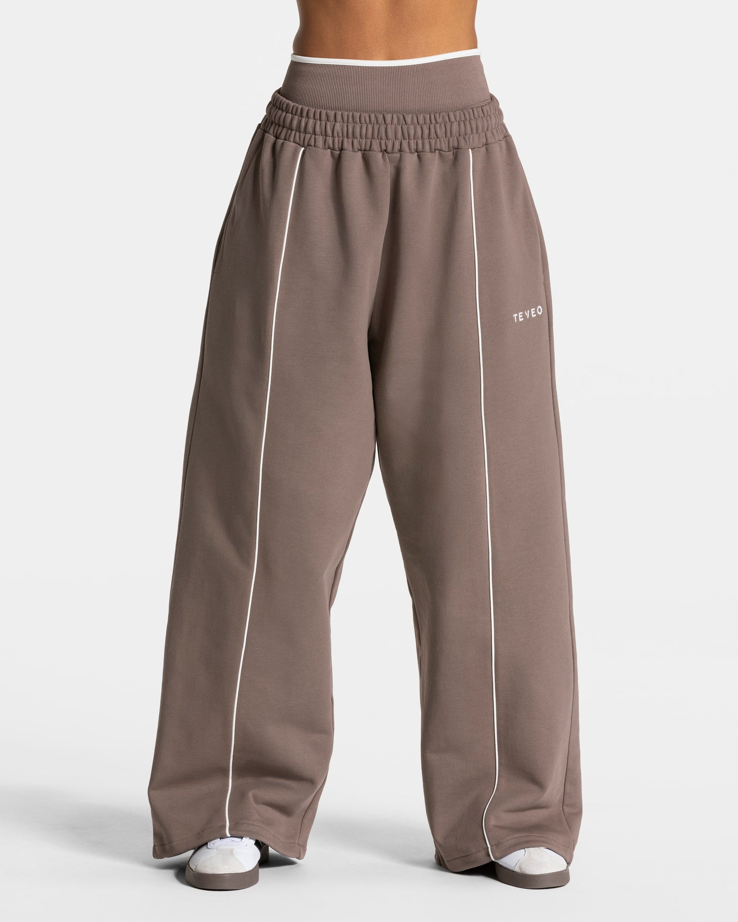 Contrastline Wide Leg Joggers ‘Mocha’