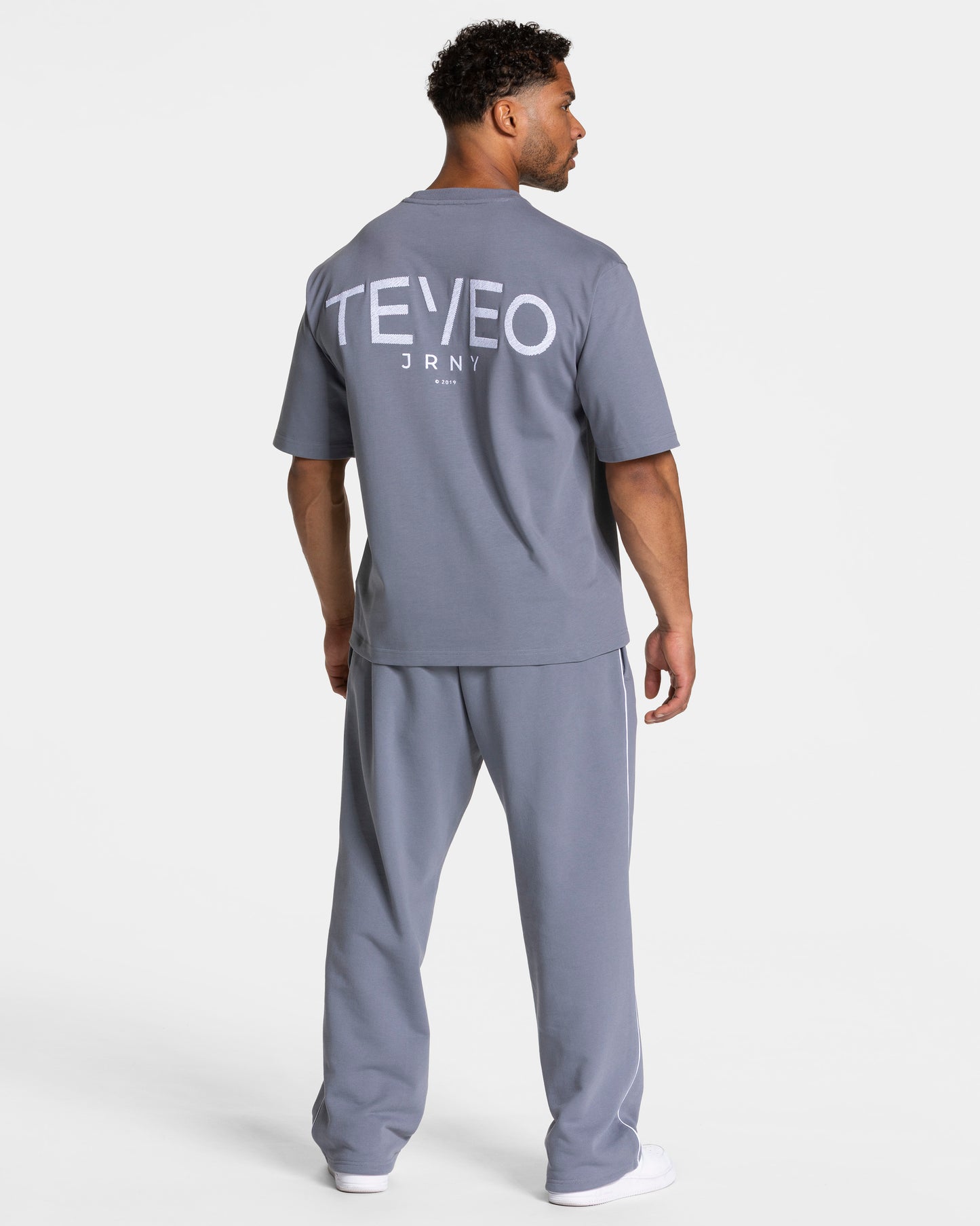 Journey Oversized T-Shirt ‘Ice Grey’