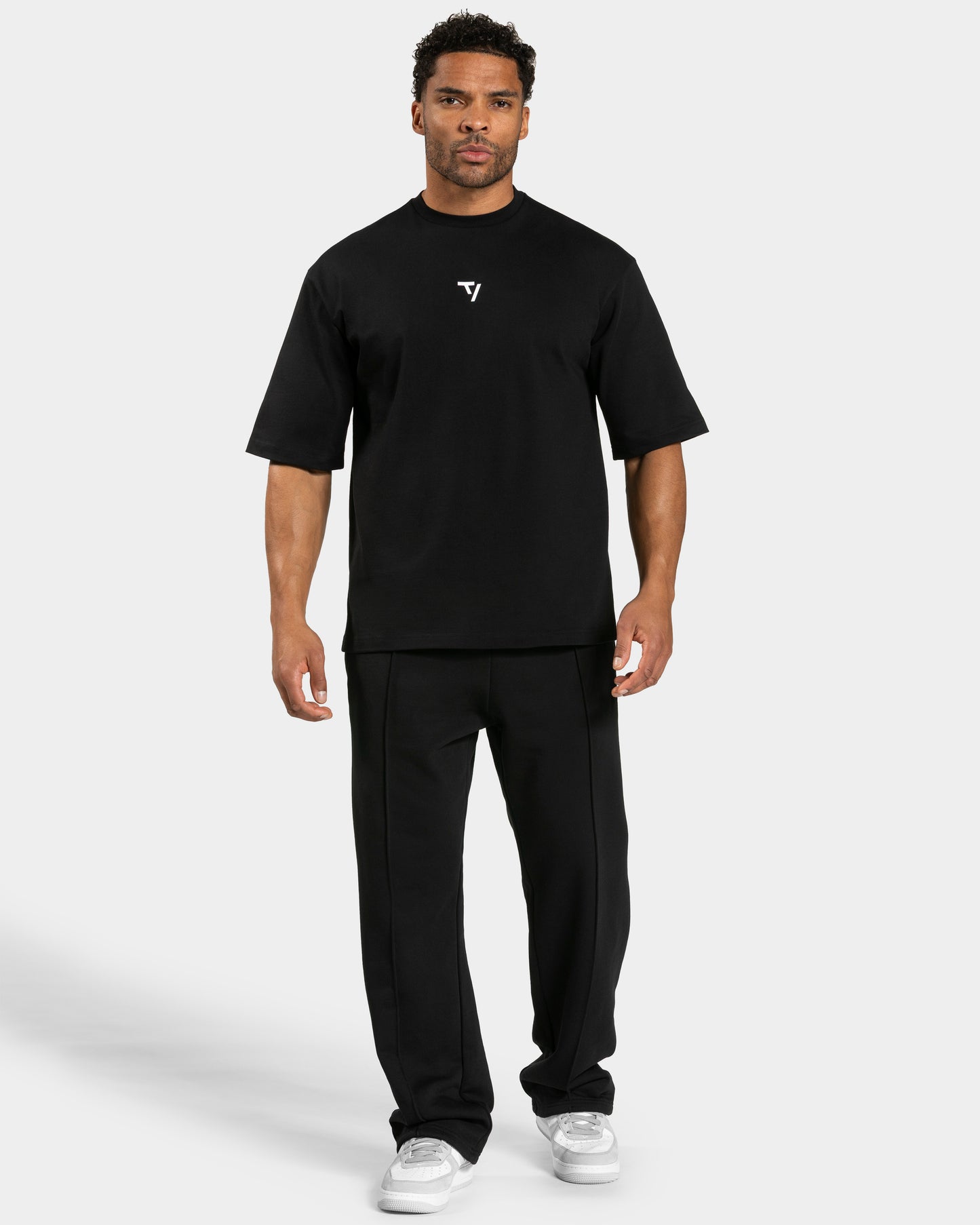 Pace Oversized T-Shirt ‘Black’