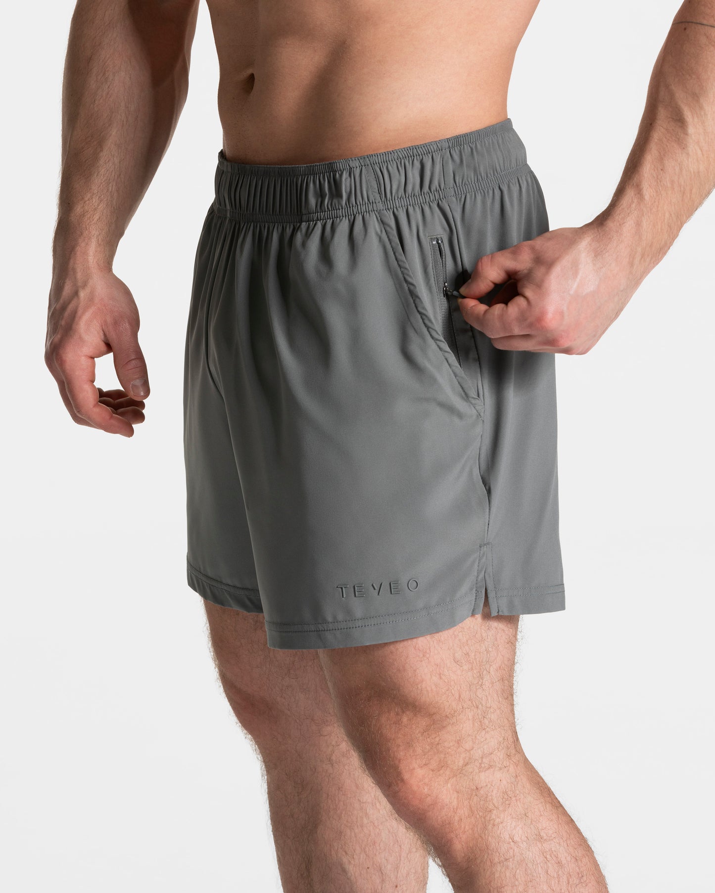Pace Shorts 5 Inch ‘Graphite’