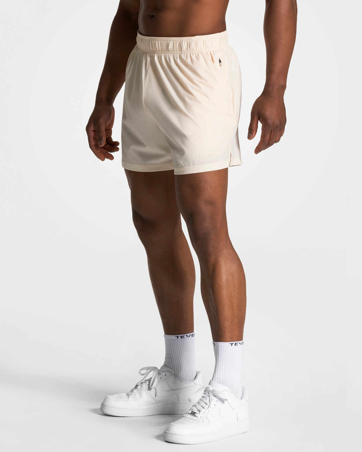 Pace Shorts 5 Inch ‘Off White’