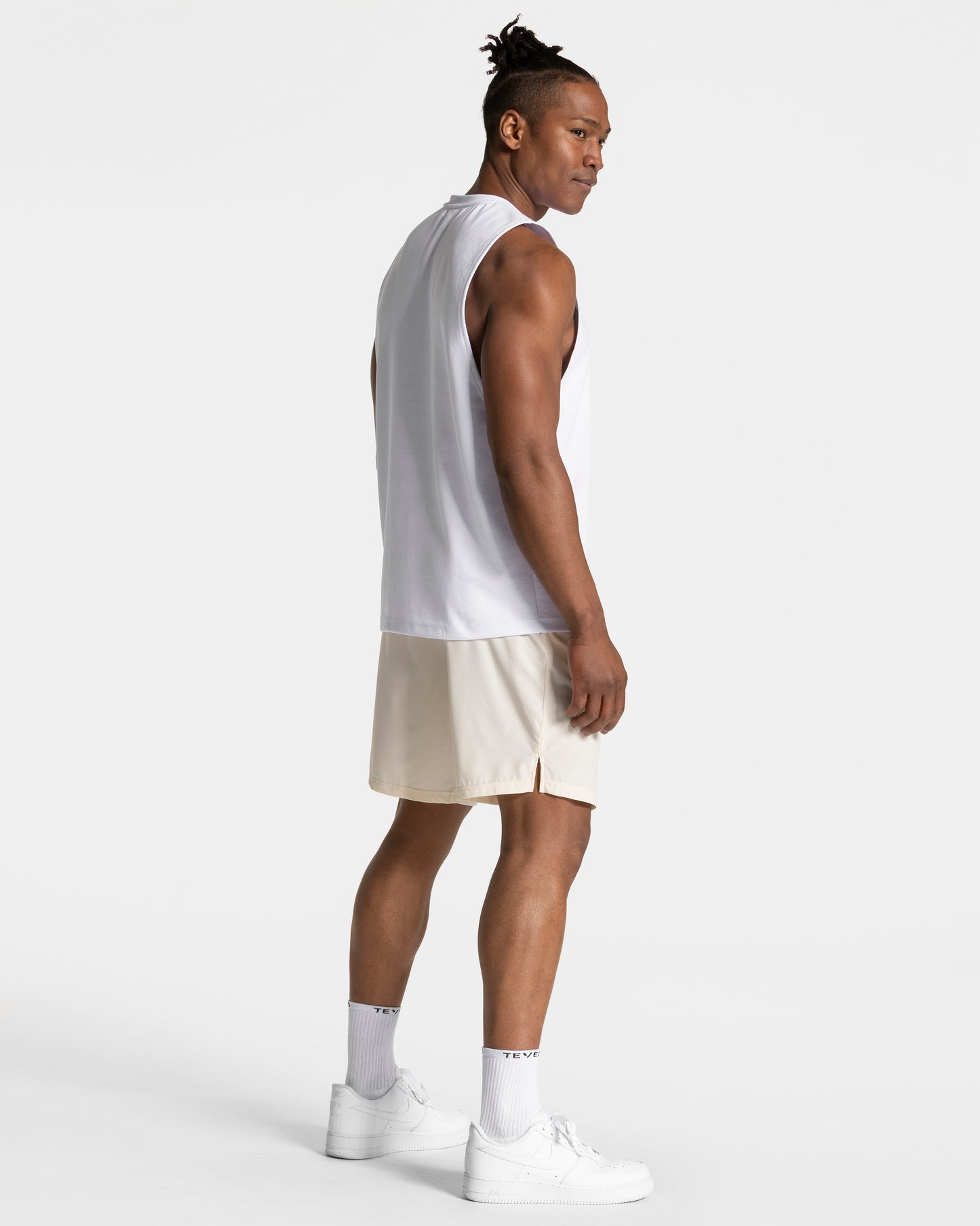 Pace Shorts 9 Inch ‘Off White’