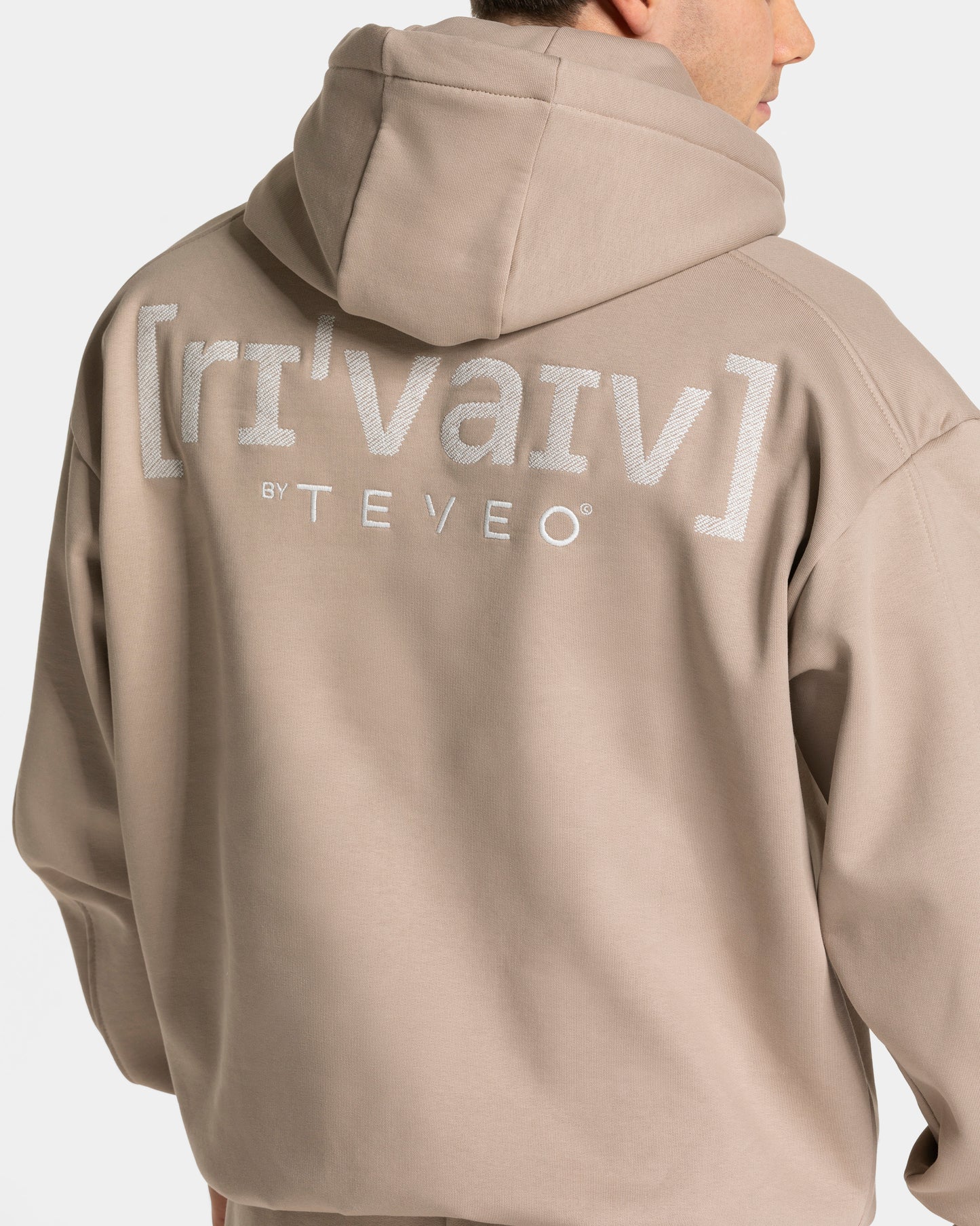 Sweat à capuche oversize RI’VAIV « taupe »