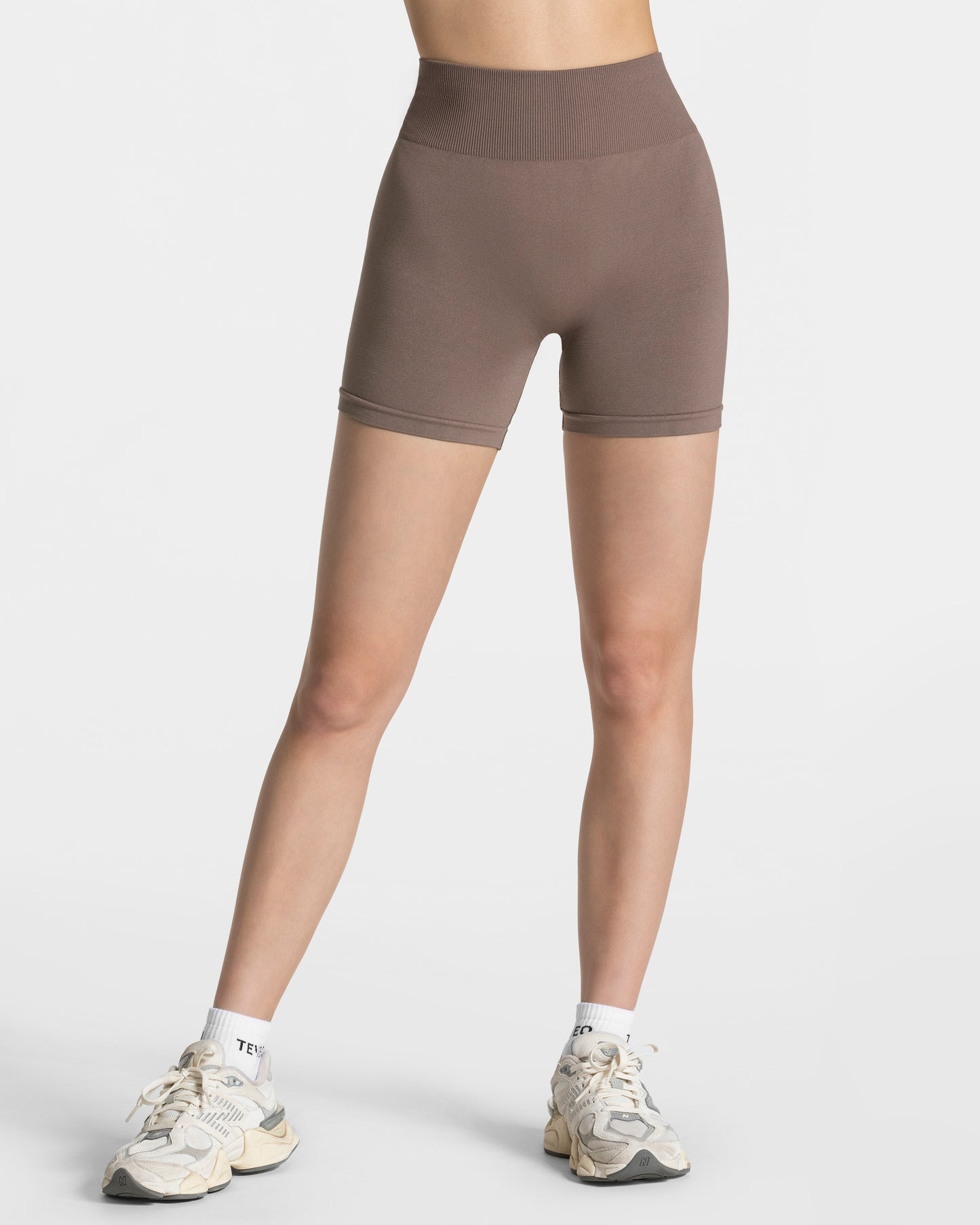 Timeless Pro Covert Scrunch Shorts ‘Mocha’