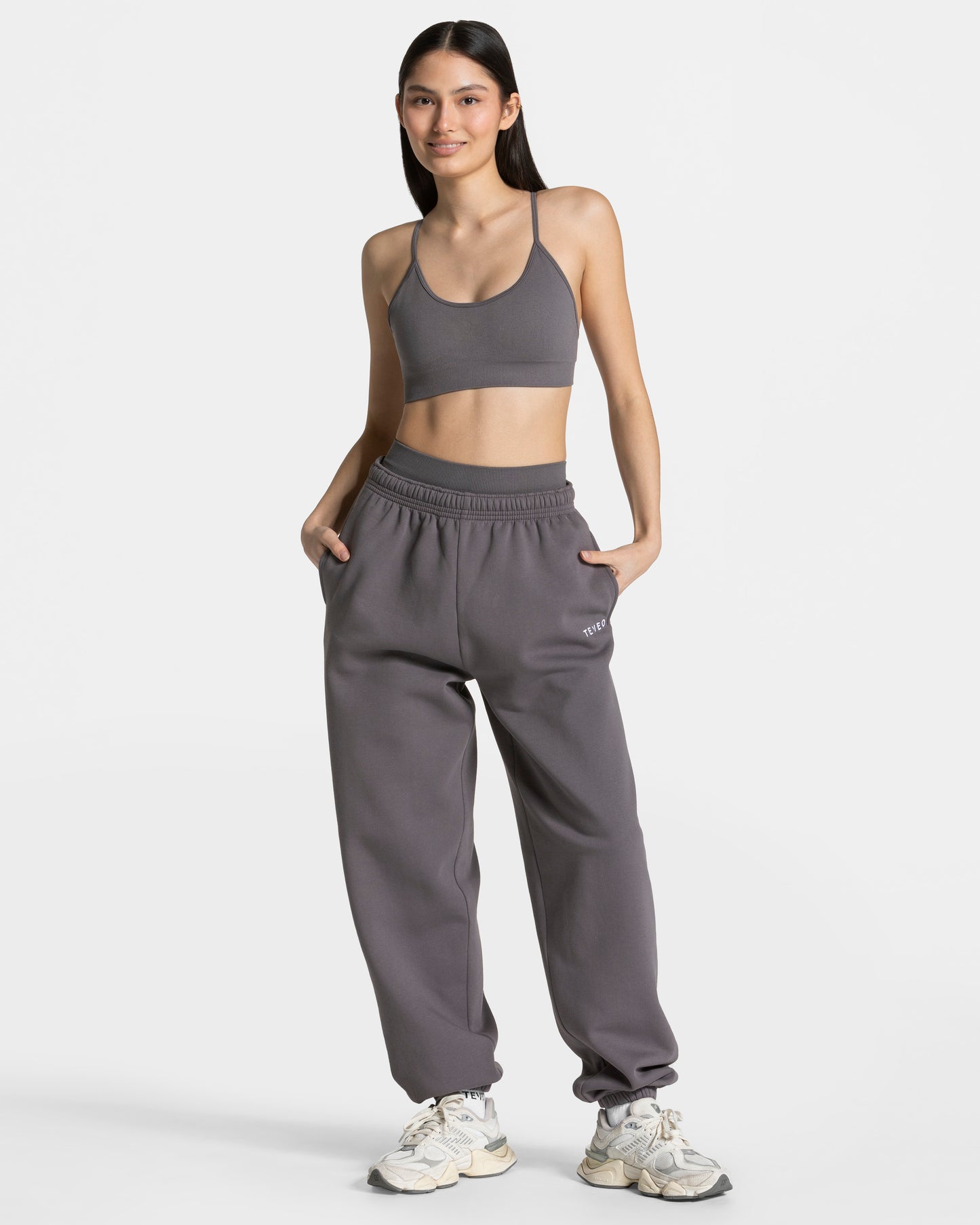 Timeless Pro Joggers ‘Graphite’