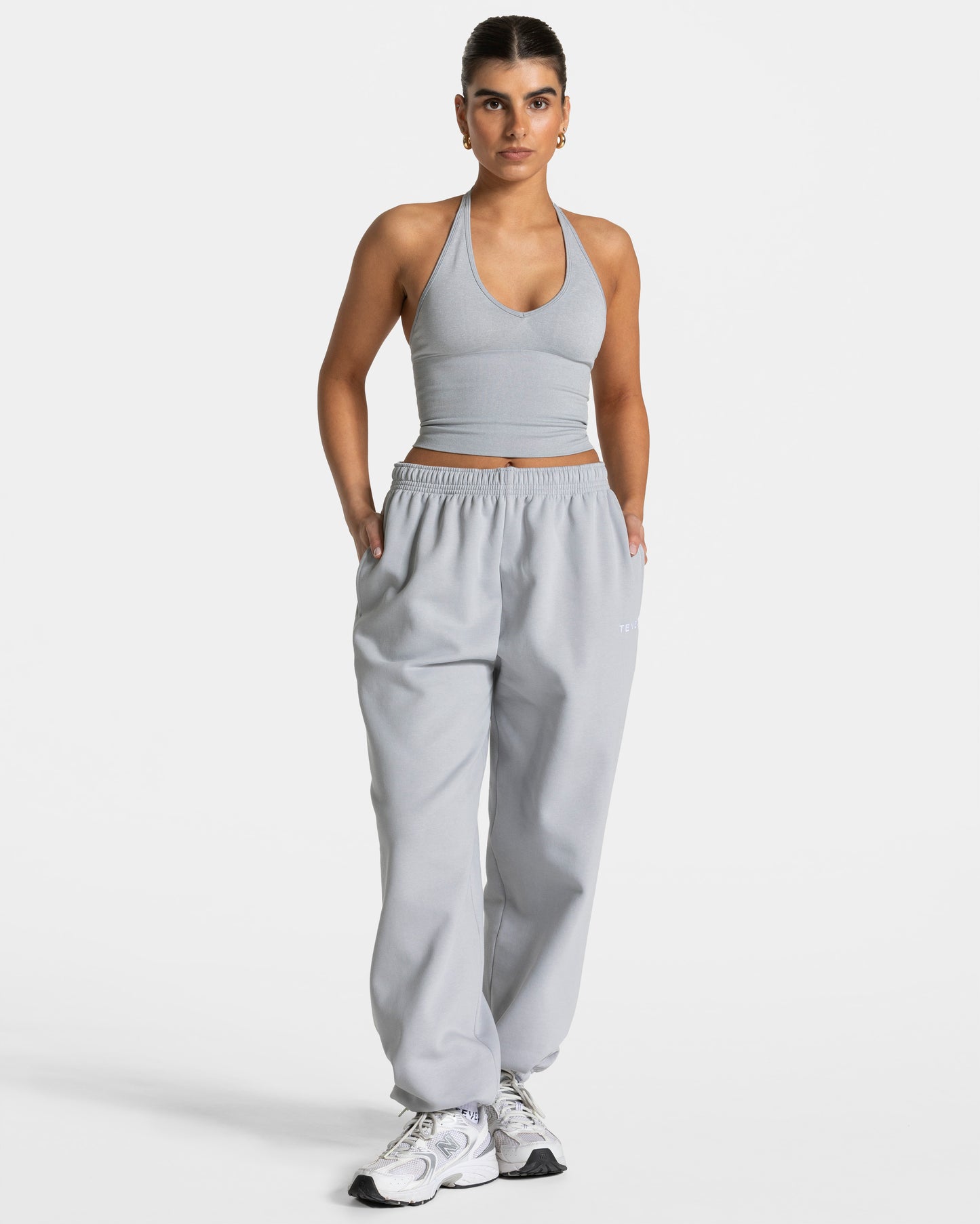 Timeless Pro Halterneck Top ‘Light Grey’