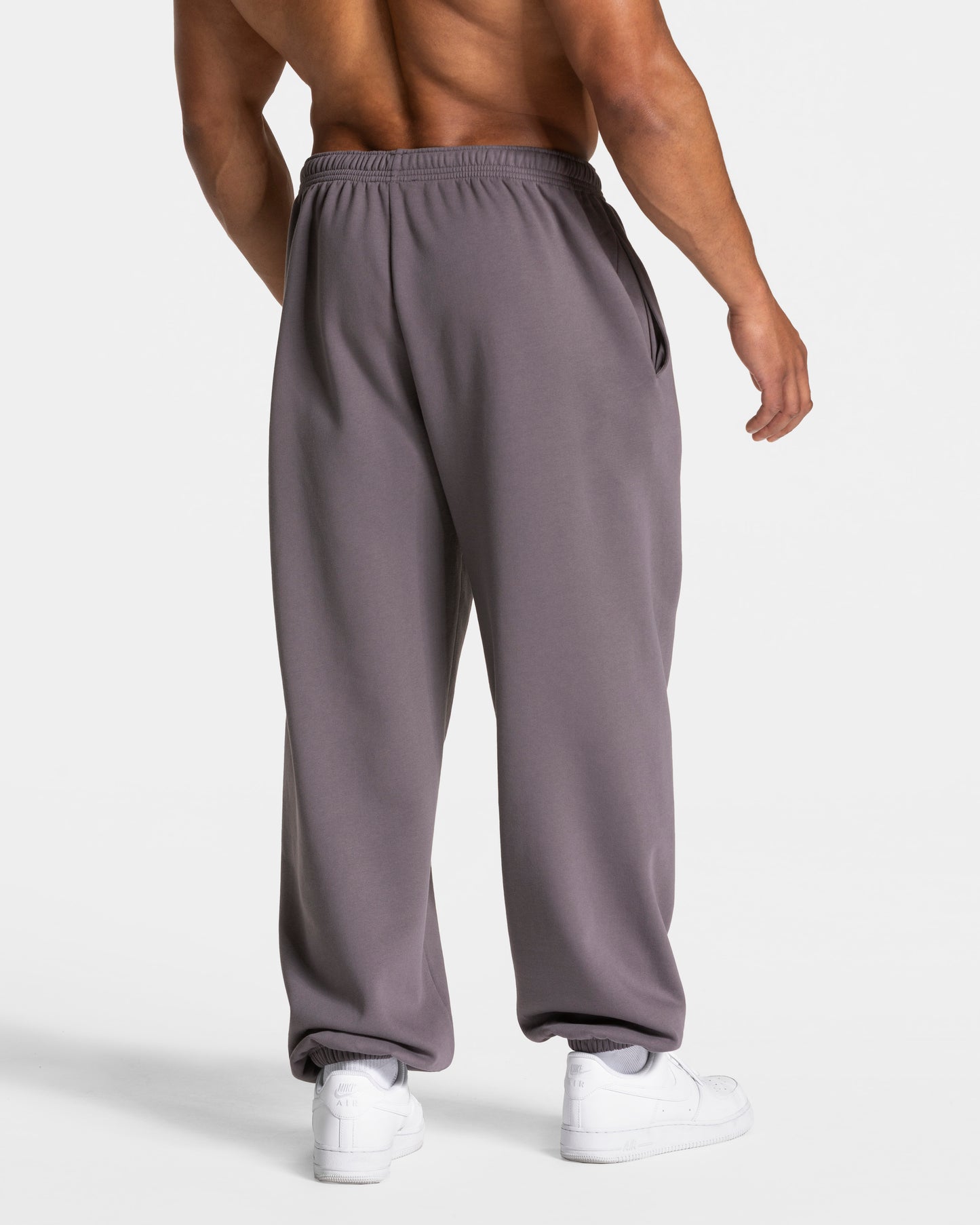 Timeless Pro Joggers ‘Graphite’