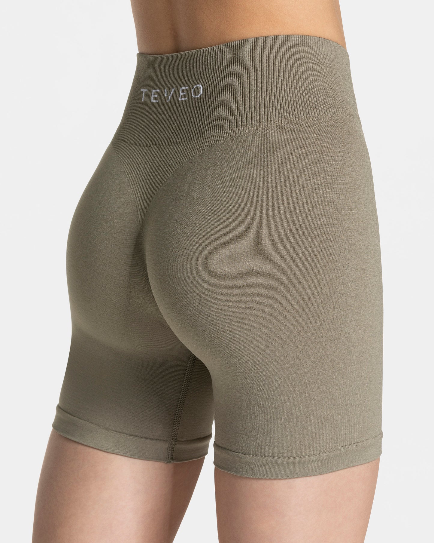 Timeless Pro Shorts ‘Khaki’