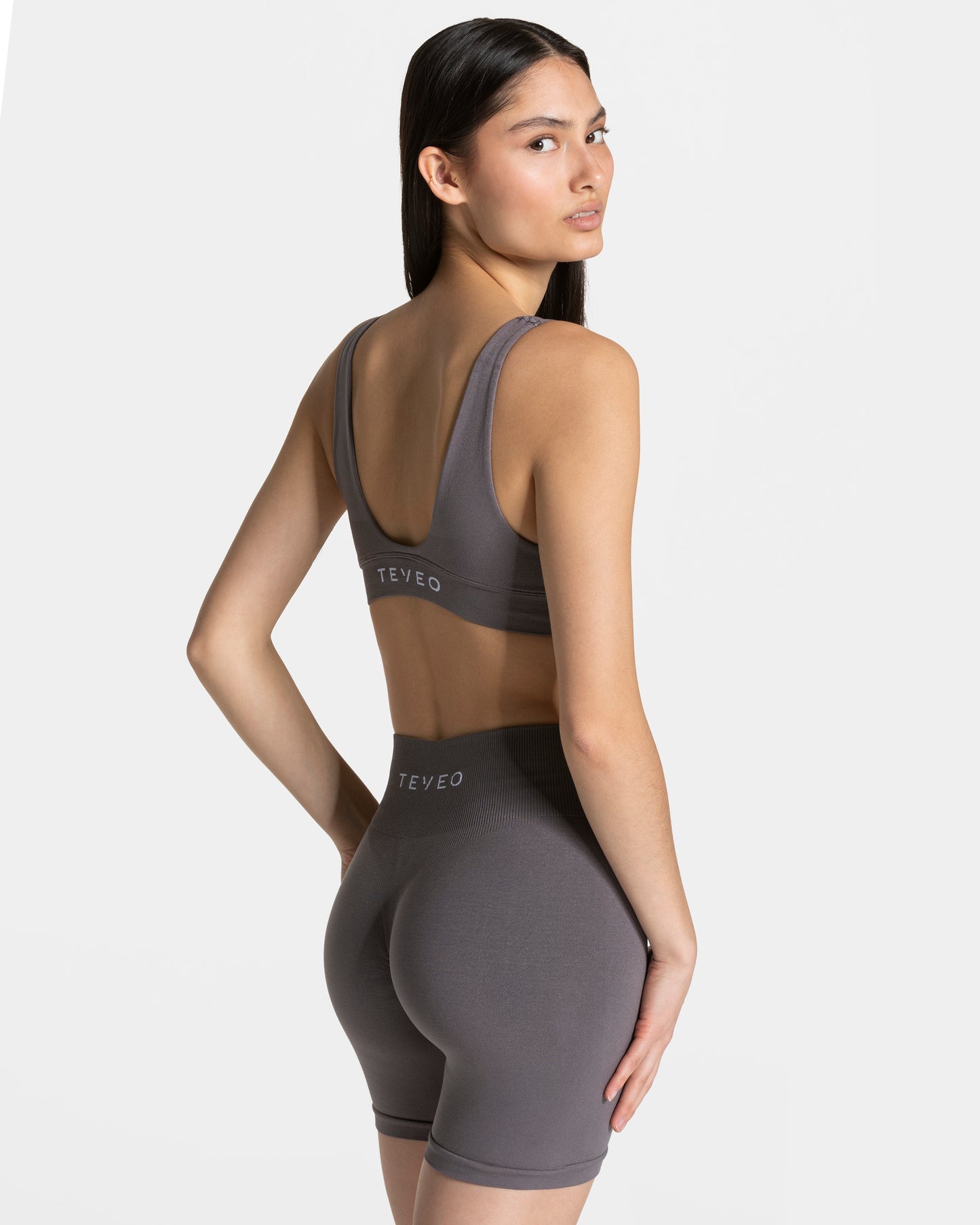 Timeless Pro Triangle Bra ‘Graphite’