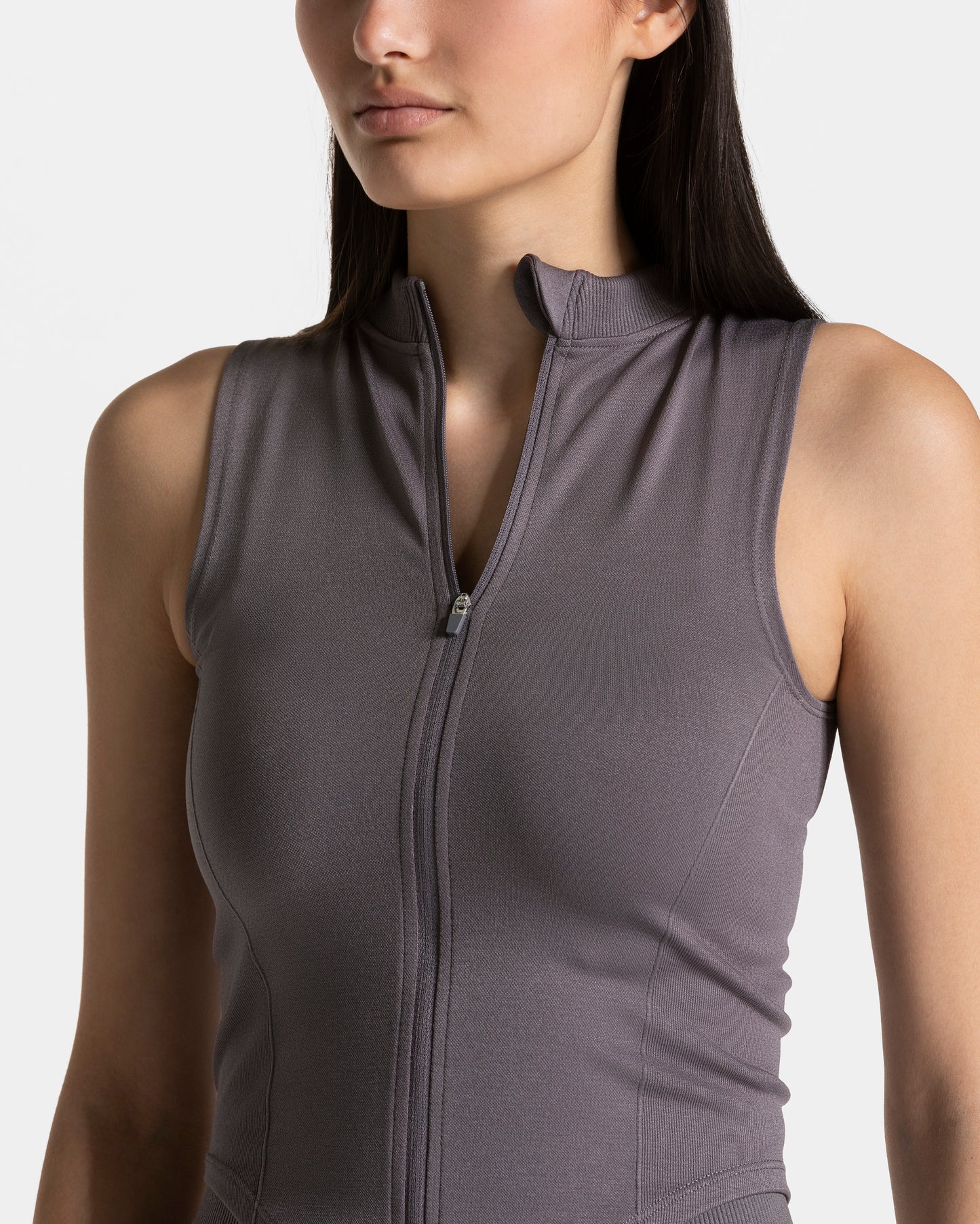 Timeless Pro Zip Tank ‘Graphite’