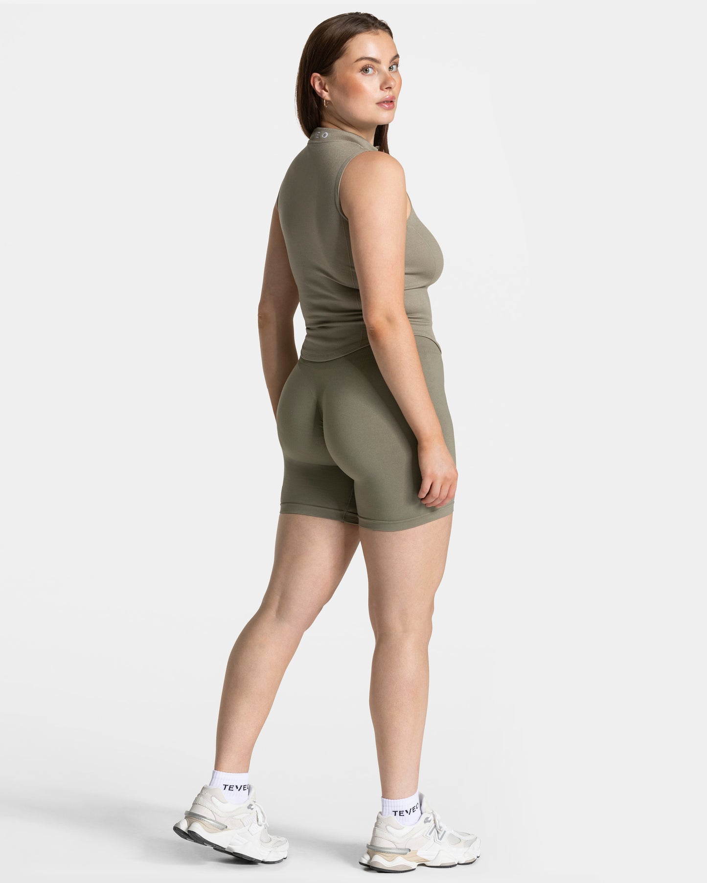 Timeless Pro Zip Tank ‘Khaki’