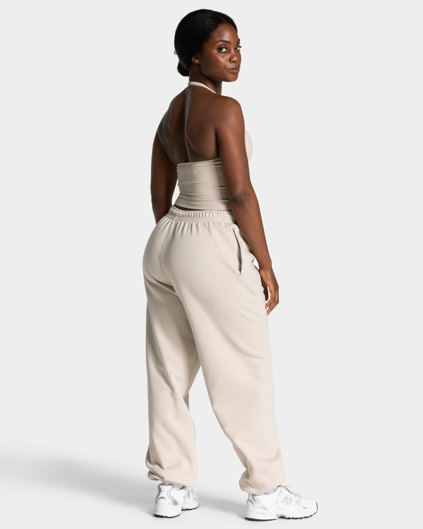 Timeless Pro Joggers ‘Cream’