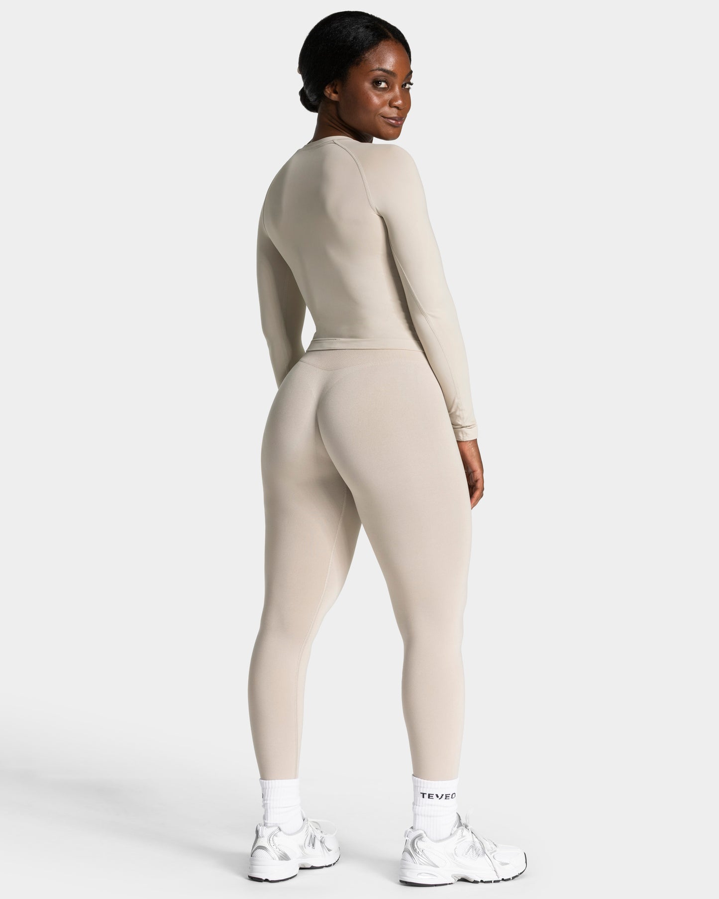 Timeless Pro Long Sleeve ‘Cream’