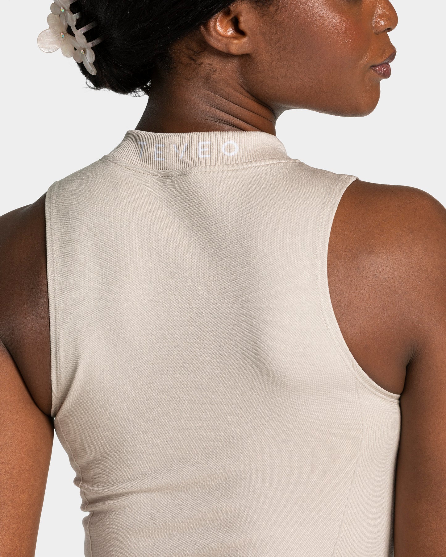 Timeless Pro Zip Tank ‘Cream’