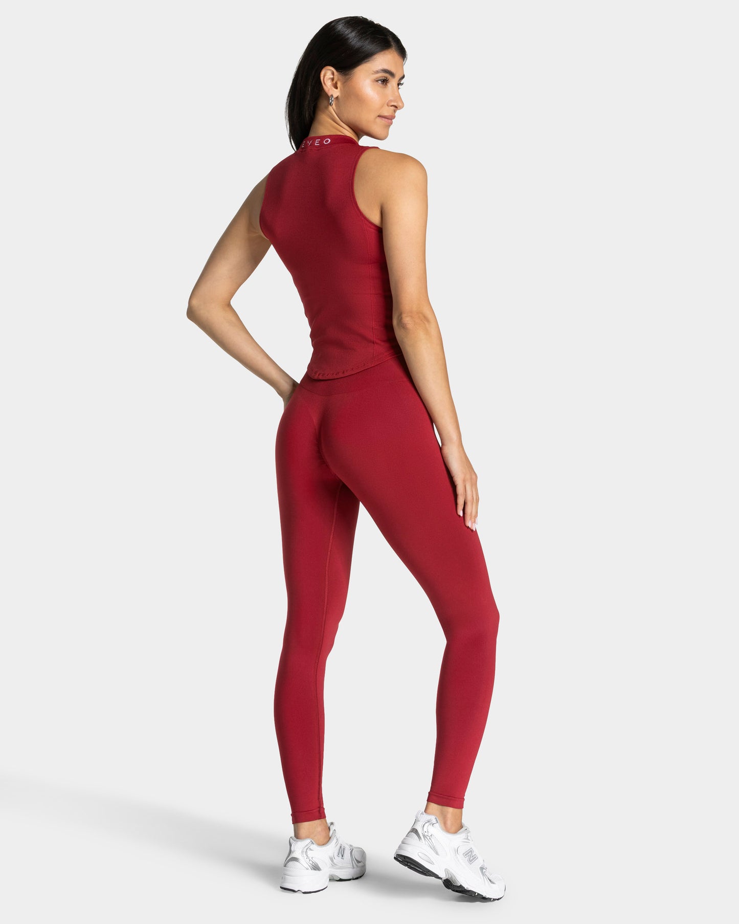 Timeless Pro Zip Tank "Cherry"