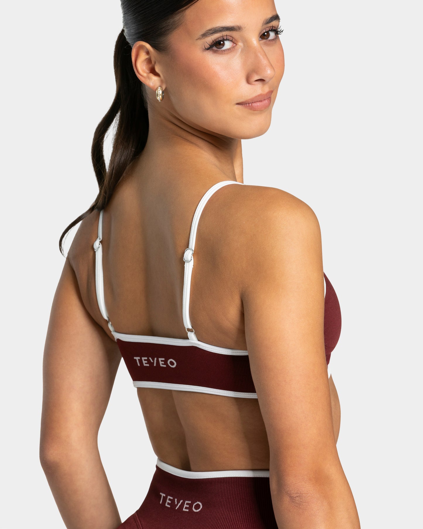 Contrastline Bra ‘Burgundy’