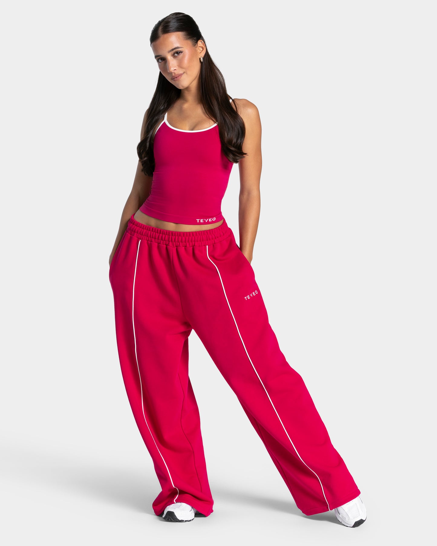 Camiseta de tirantes finos Contrastline «Raspberry»