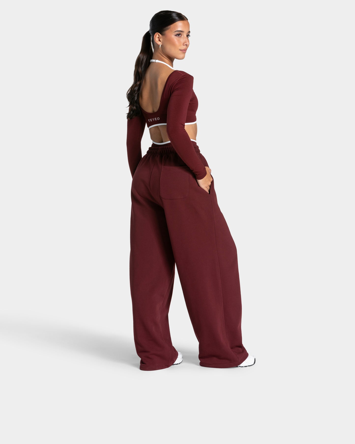 Contrastline Wide Leg Joggers ‘Burgundy’