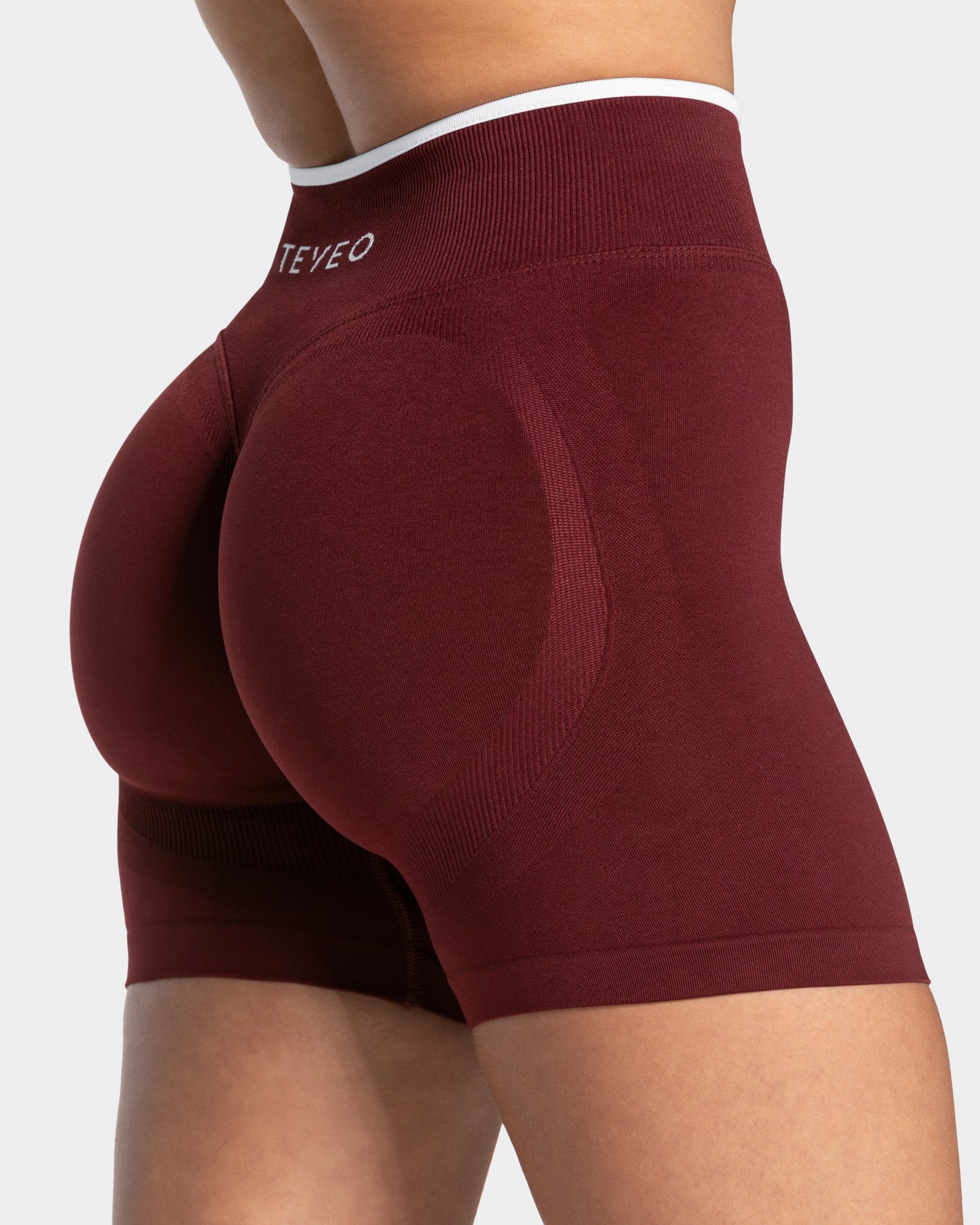 Contrastline Sculpt Scrunch Shorts ‘Burgundy’