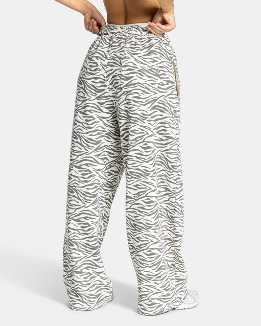 Contrastline Wide Leg Joggers ‘Zebra Off-White’