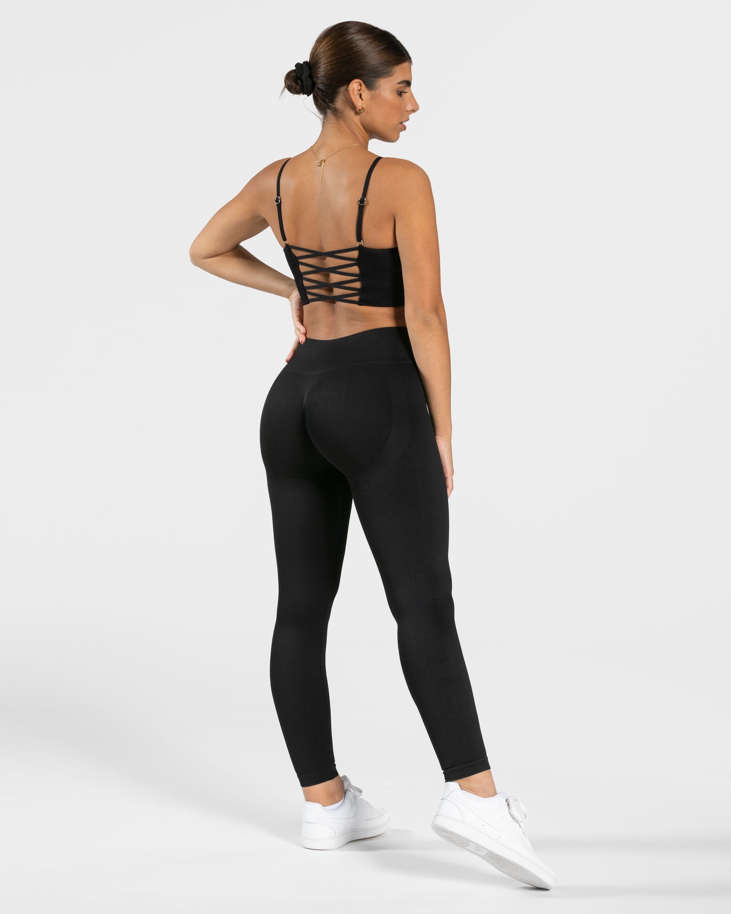 Haut Elegant Cross « noir »