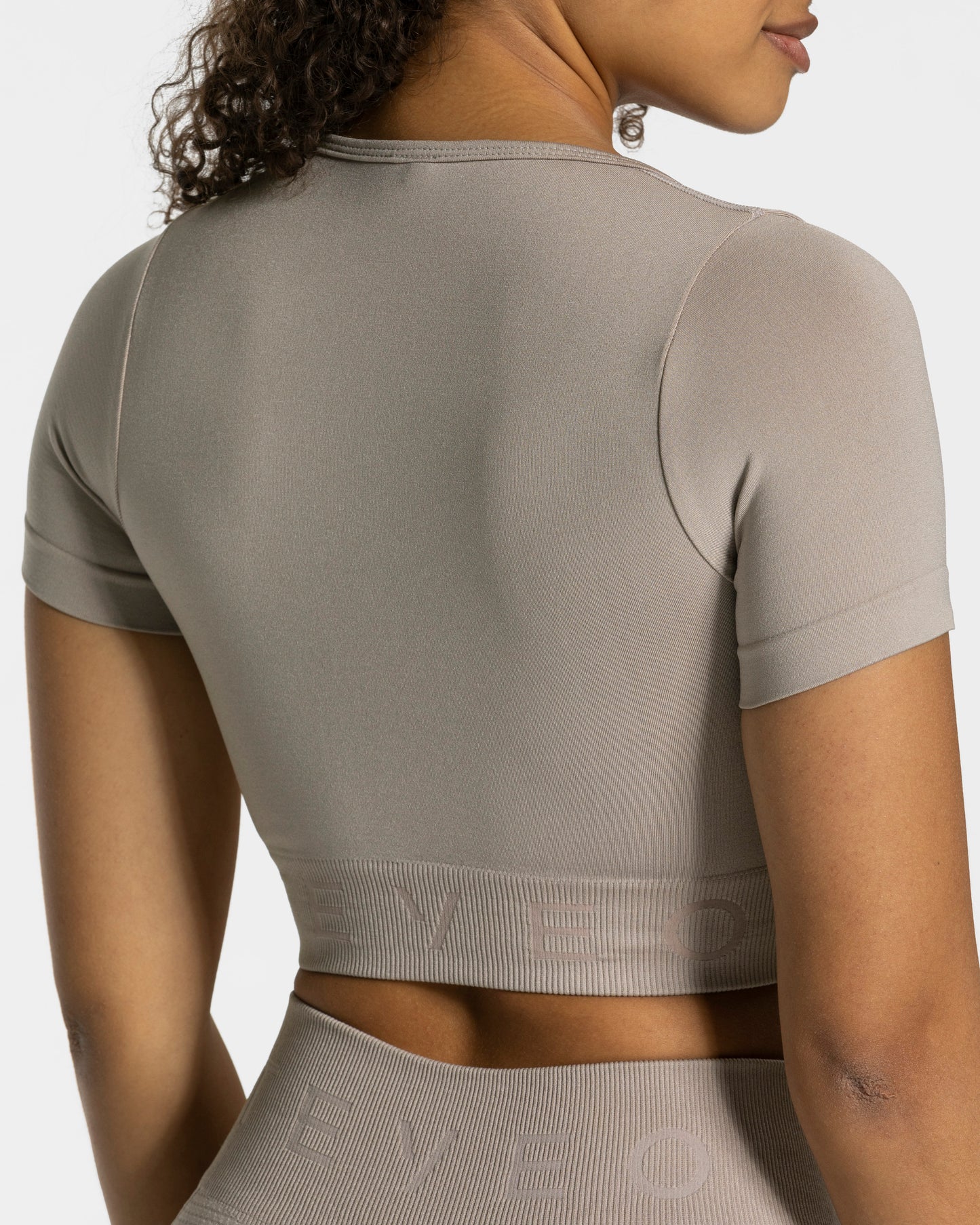 Focus Crop Top ‘Dust’