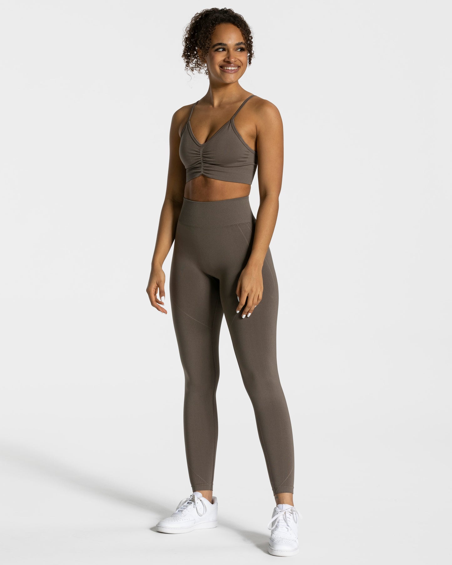 Focus Scrunch Leggings "Taupe"