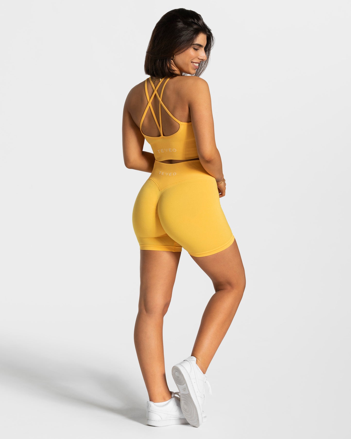 Statement Scrunch Shorts ‘Yellow’