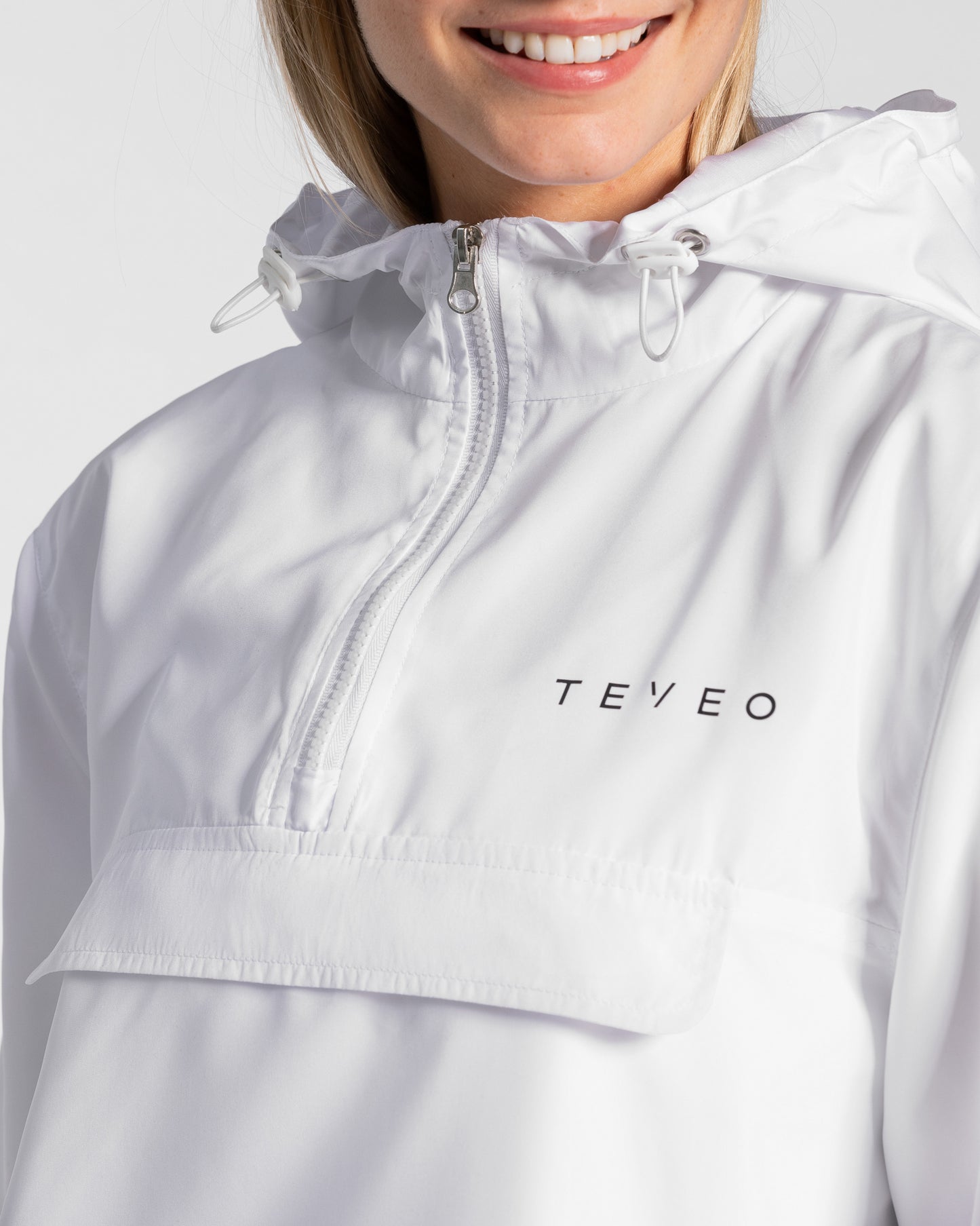 Statement Windbreaker ‘White’