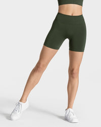 Timeless Scrunch Short