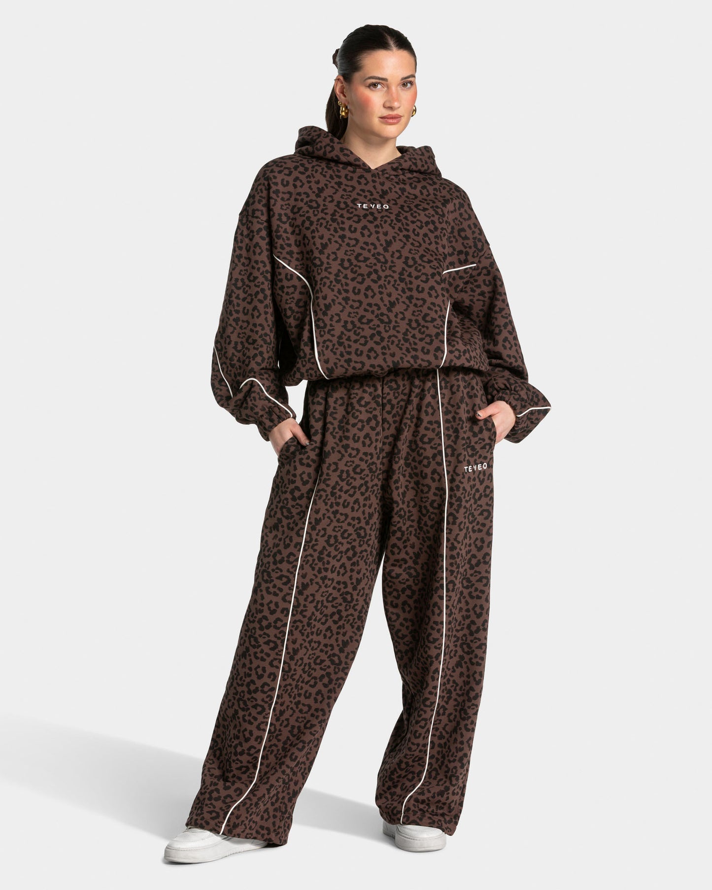 Contrastline Hooded Sweater ‘Espresso Leopard Print’